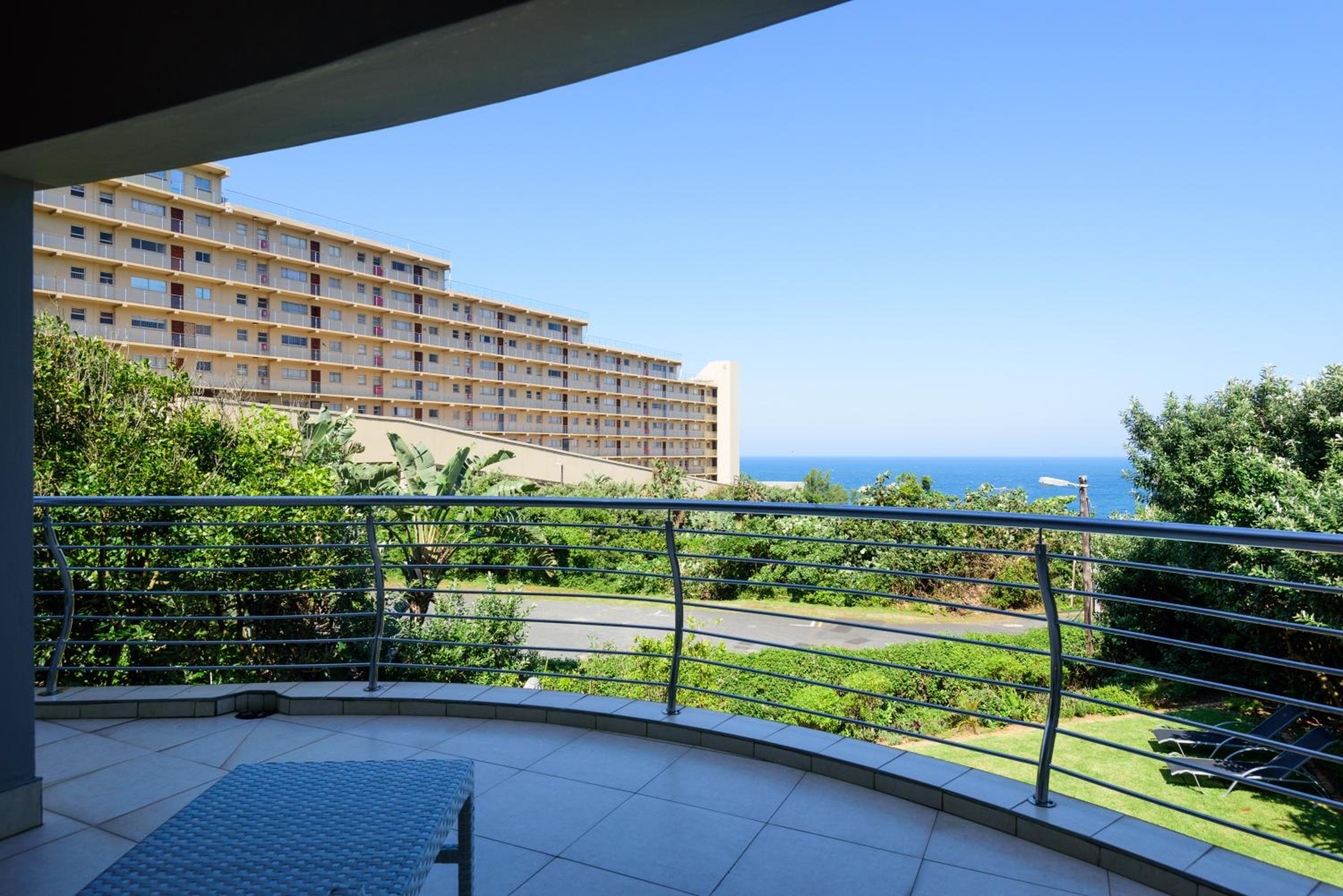 San Maarten 12 view 5