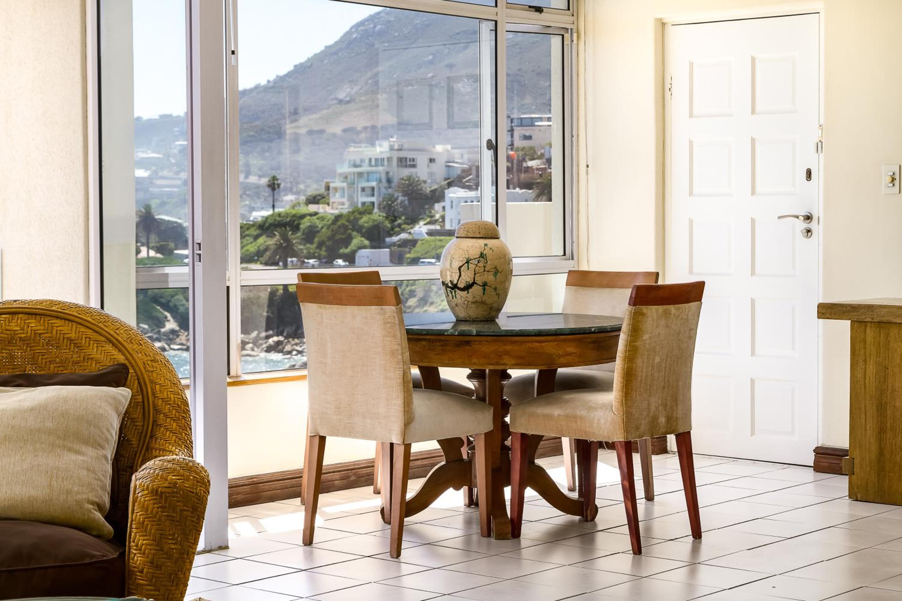 Balie Bay view 3