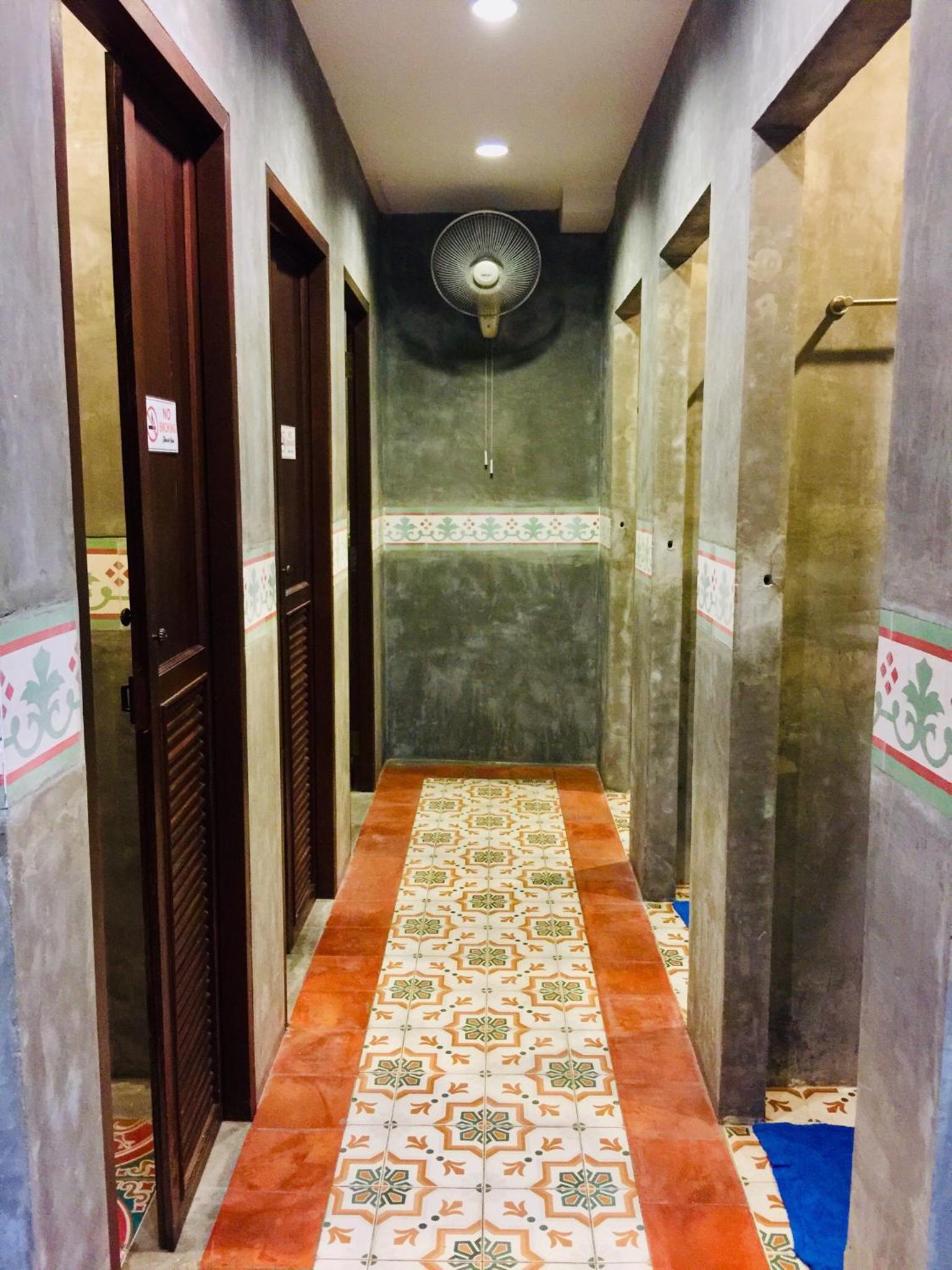 Phuket Sunny Hostel