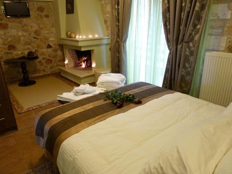 Paramythenio Guesthouse view 4