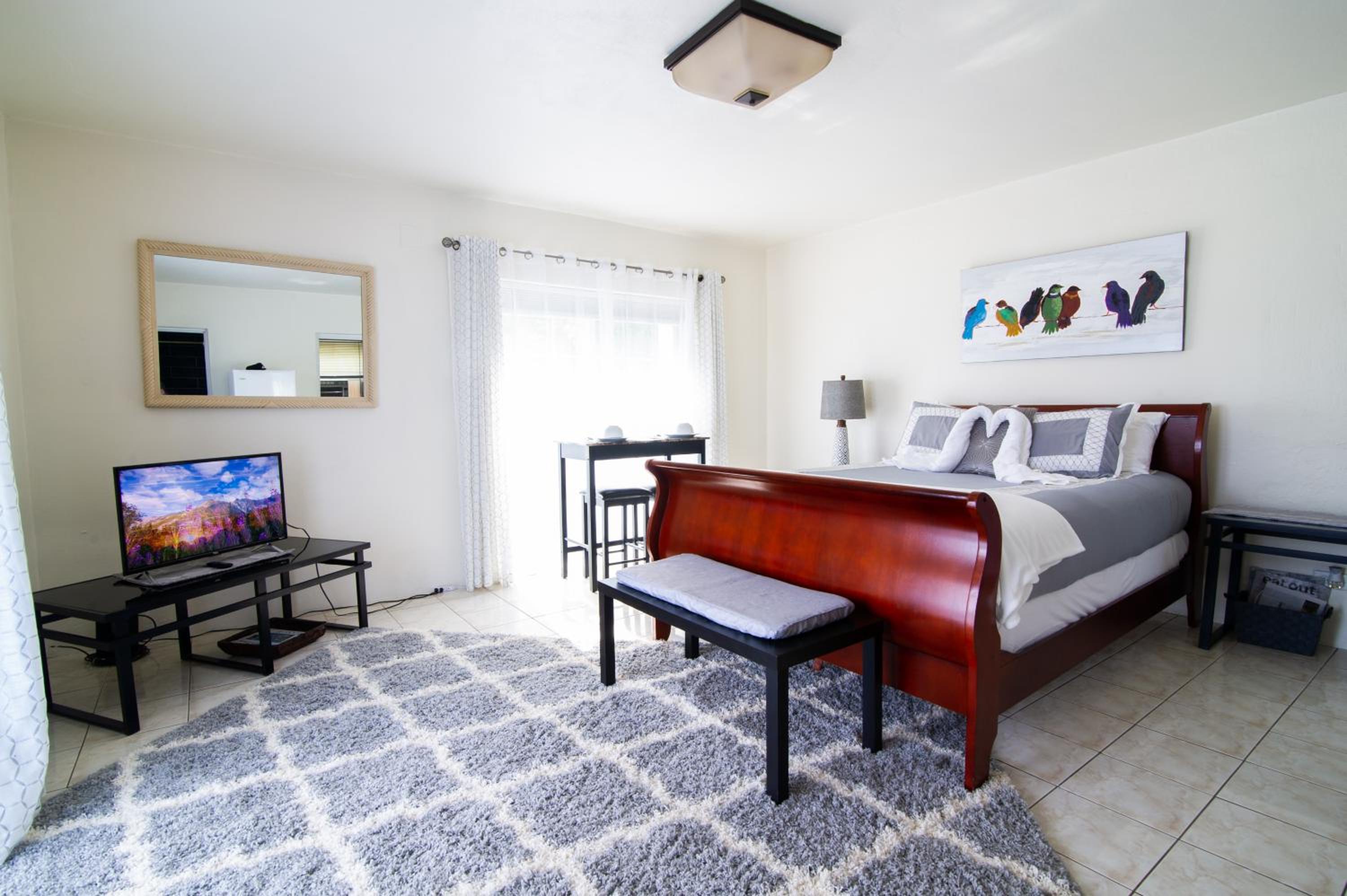 Bermuda Vacations - 7 Arches - Property Image 2