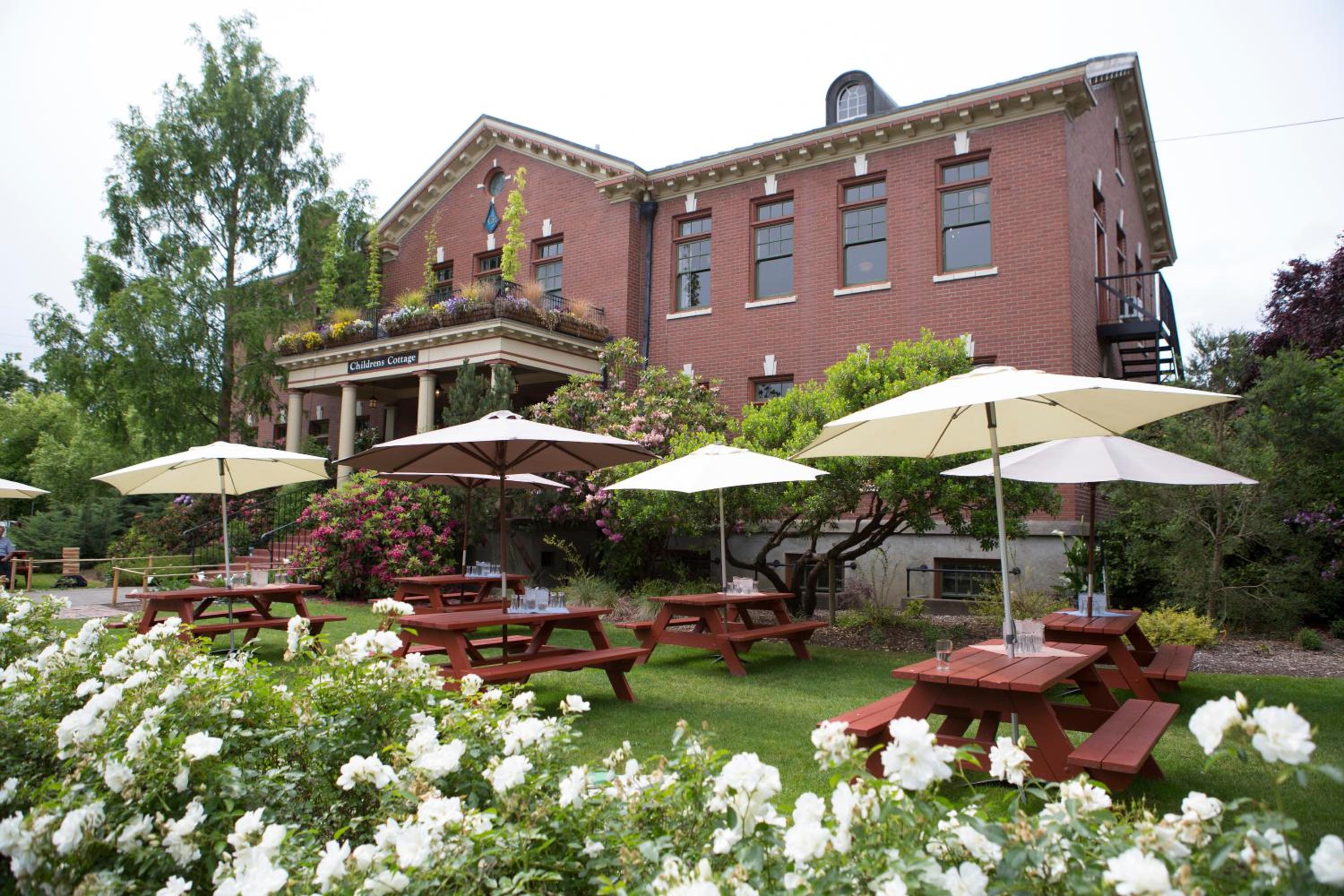 McMenamins Grand Lodge
