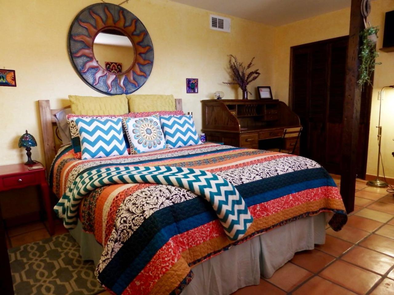 Los Angeles Vacations - Ocean View Casita - Property Image 1