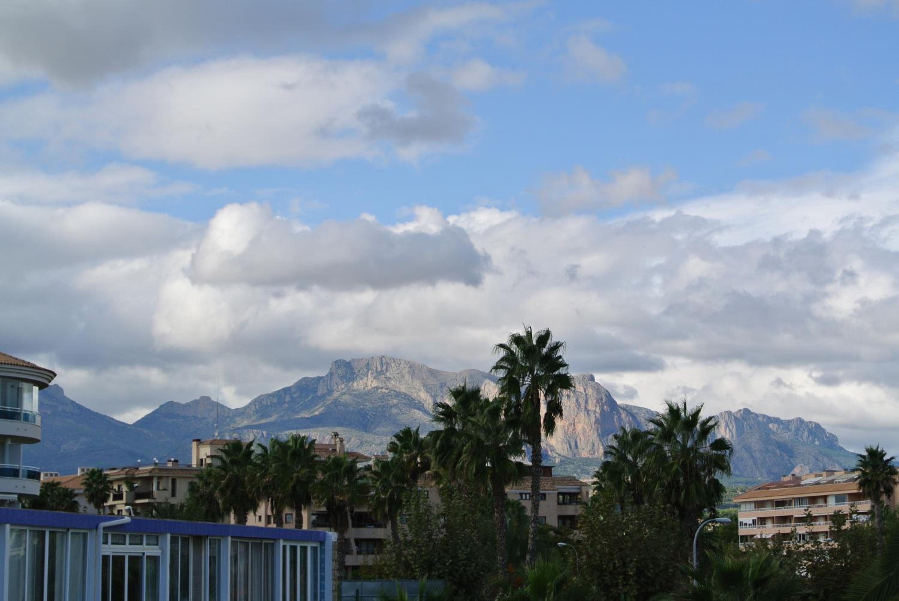 Beach Flat Albir,Esmeralda view 3