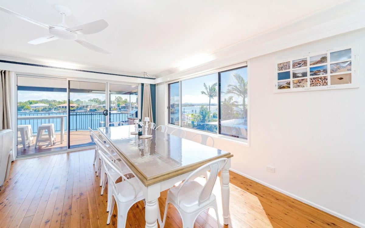 Pandanus - LJHooker Yamba