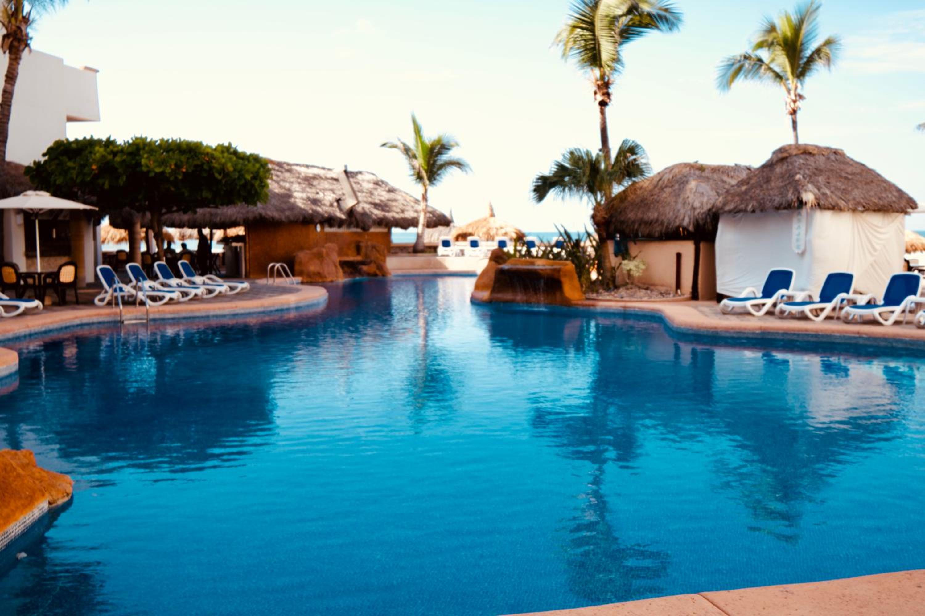 Maz4you Beachfront Condo