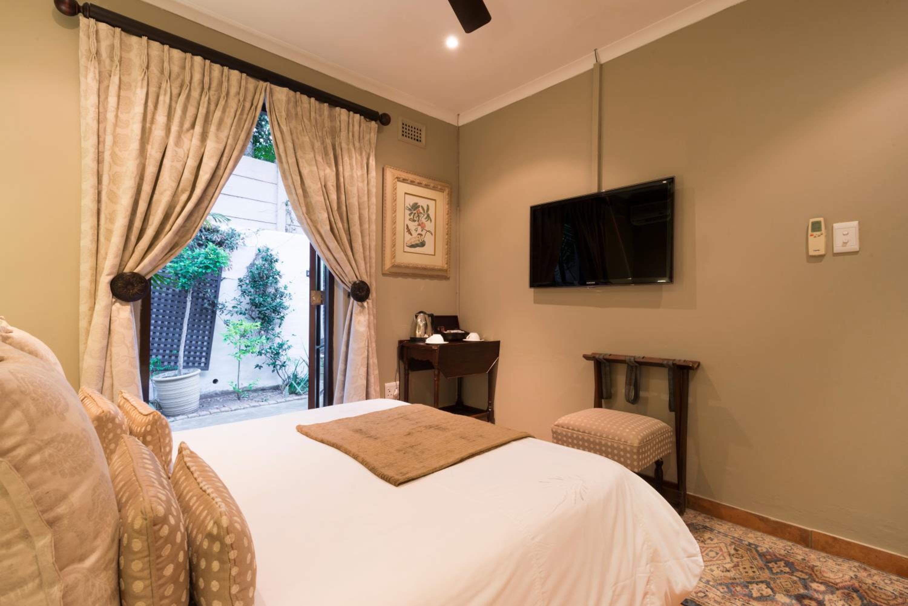 Five Burnham Guest House