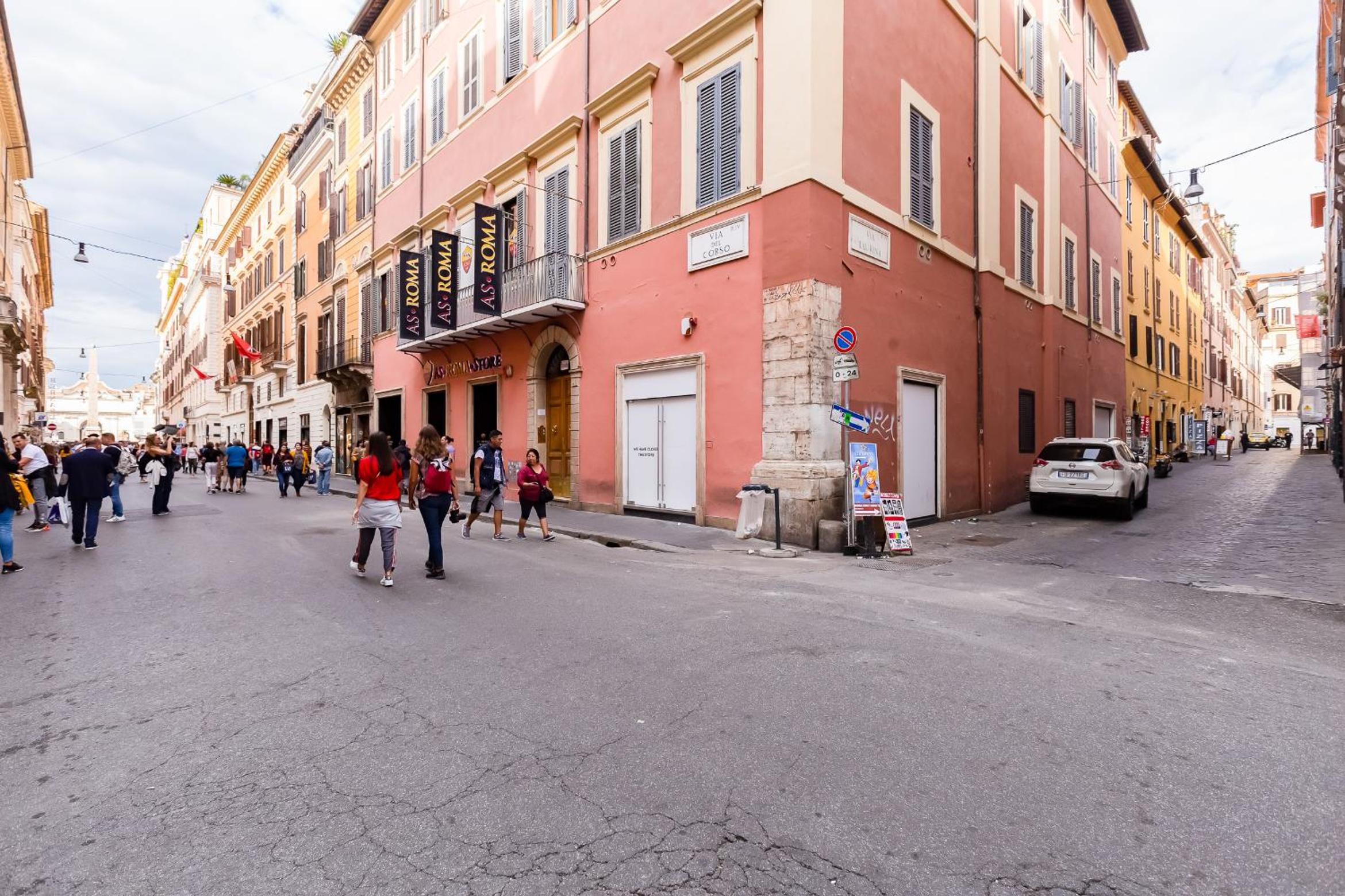 Diana-Spanish Steps House