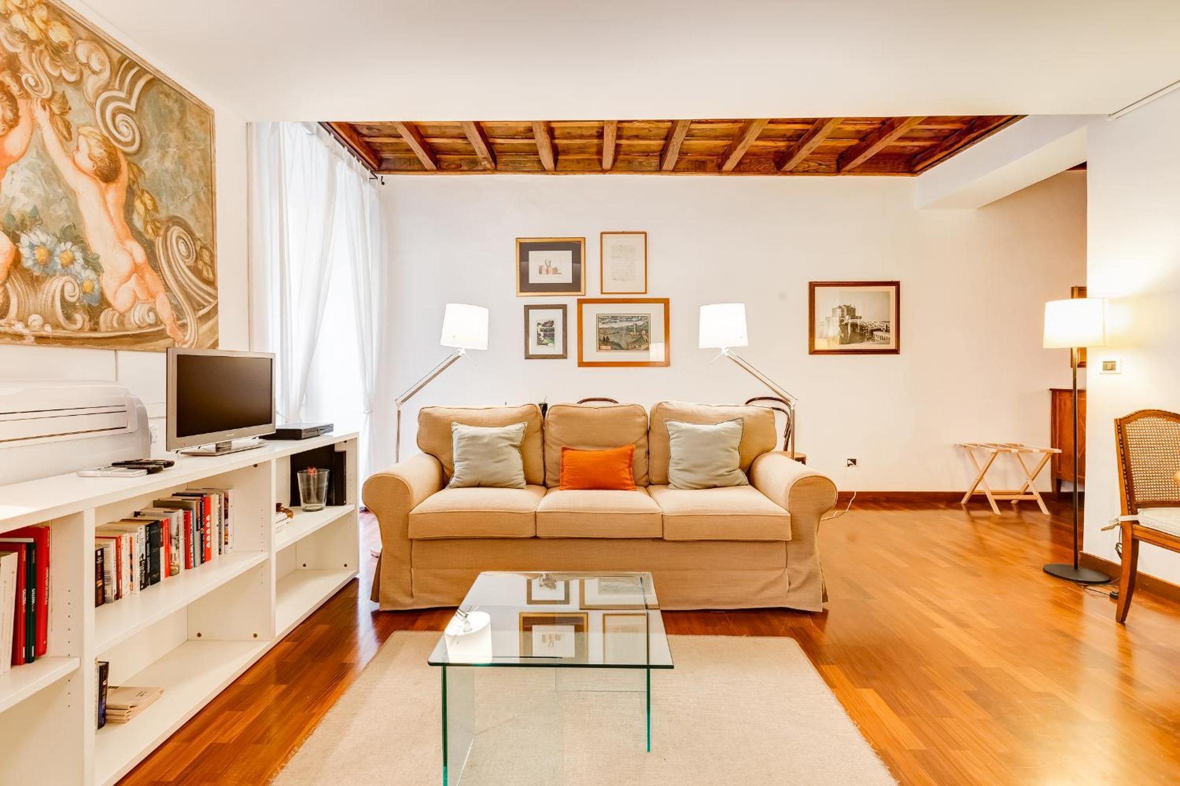 Diana-Spanish Steps House