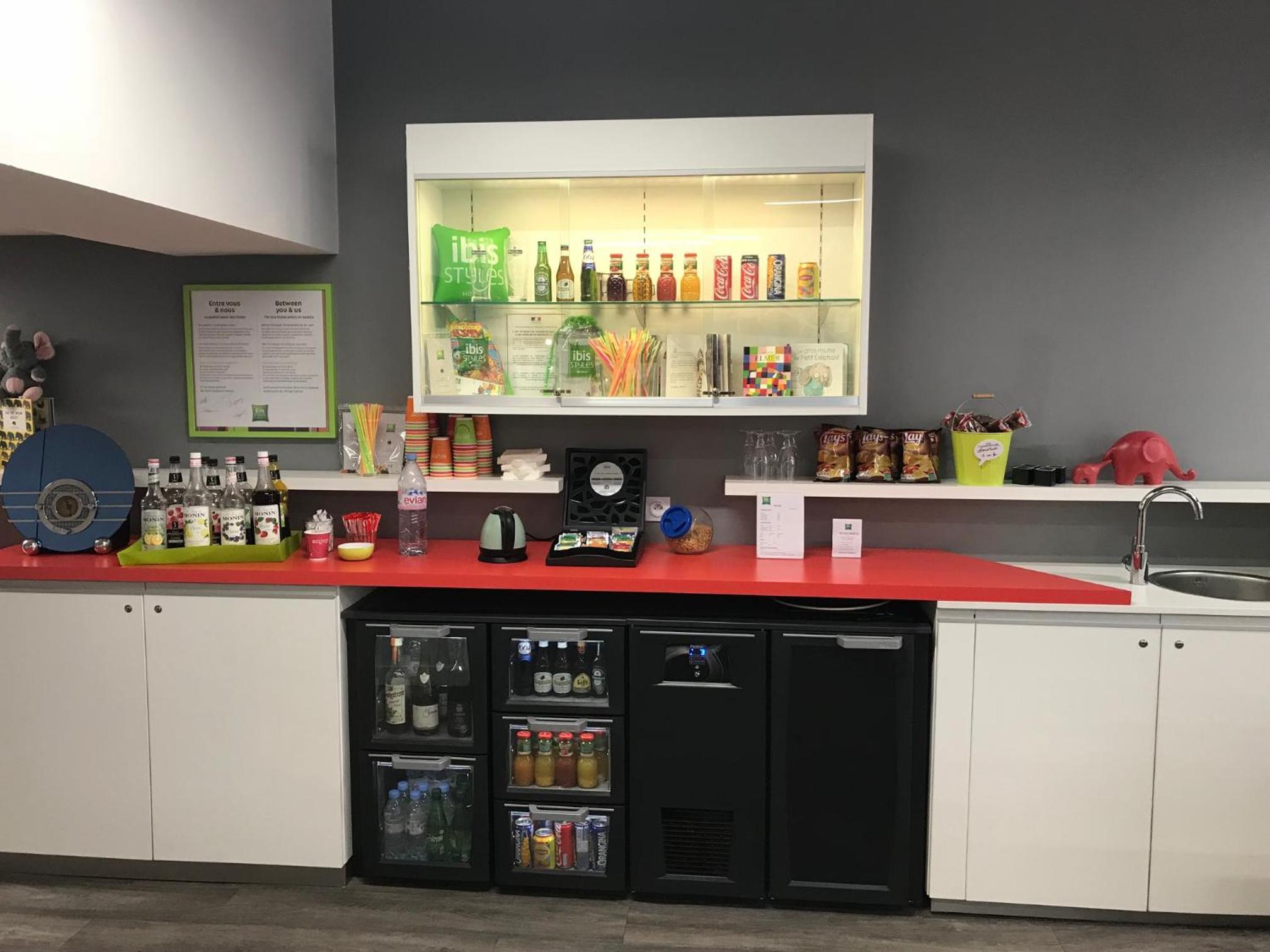 Chambery Vacations - Ibis Styles Chambery Centre Gare - Property Image 2
