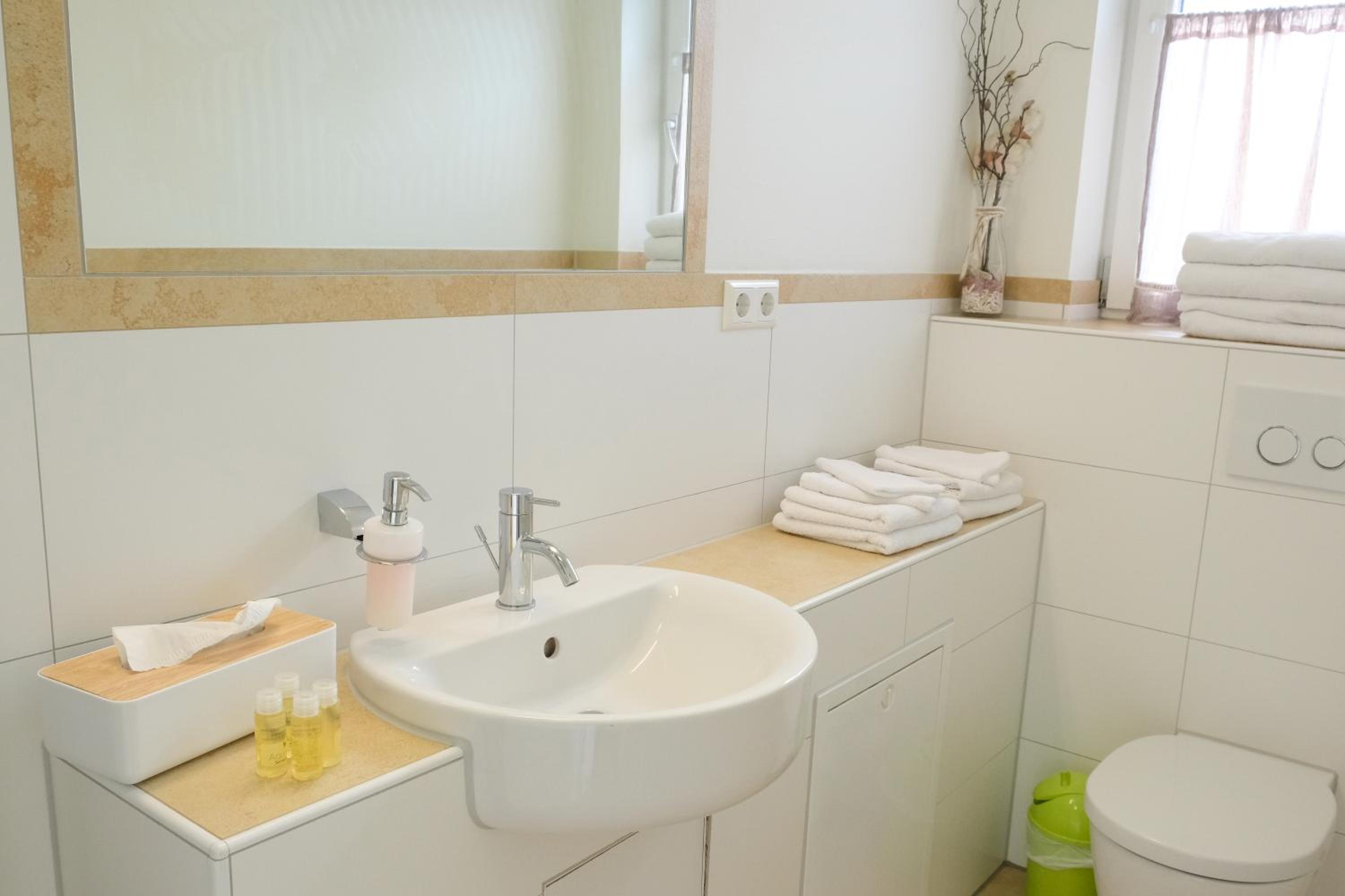 Jungingers Aparthotel - Property Image 8
