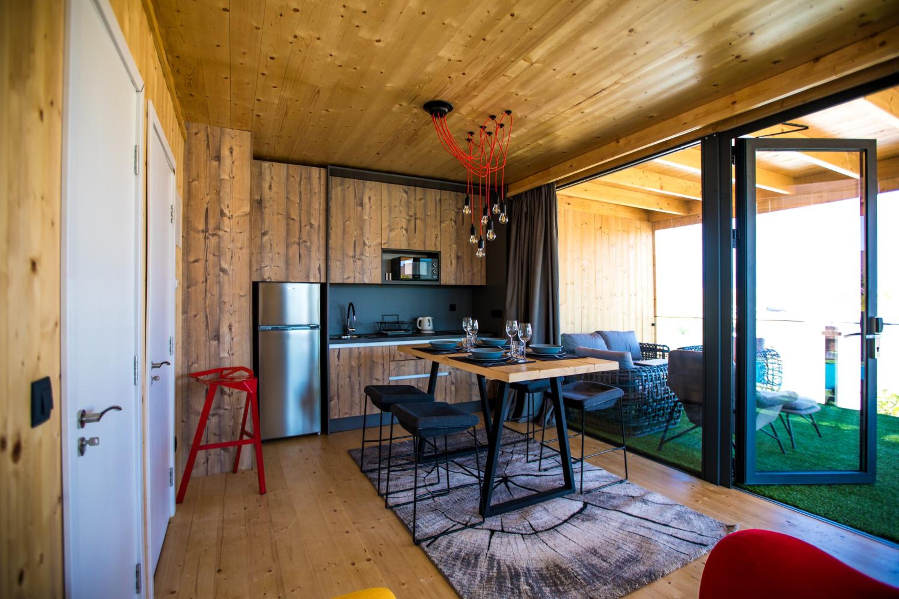 Noa Glamping Resort