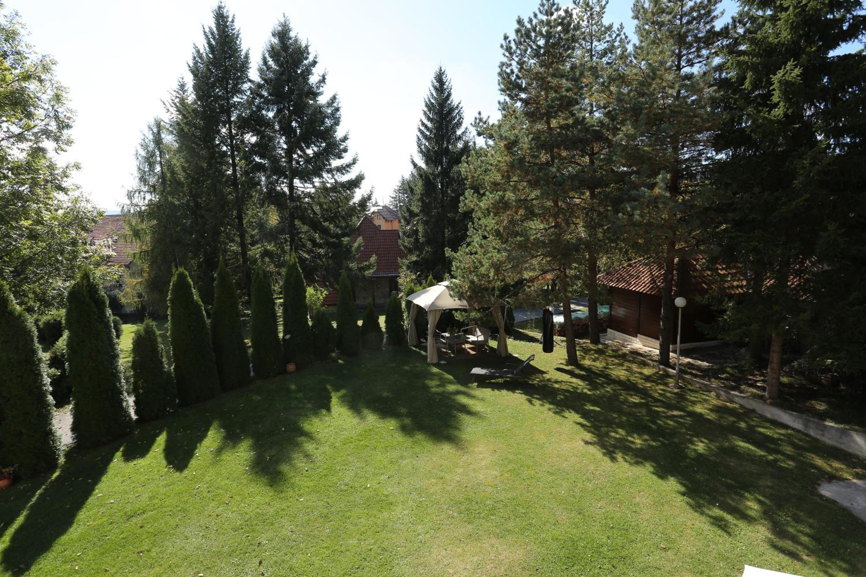 Apartments Vila Knez view 2