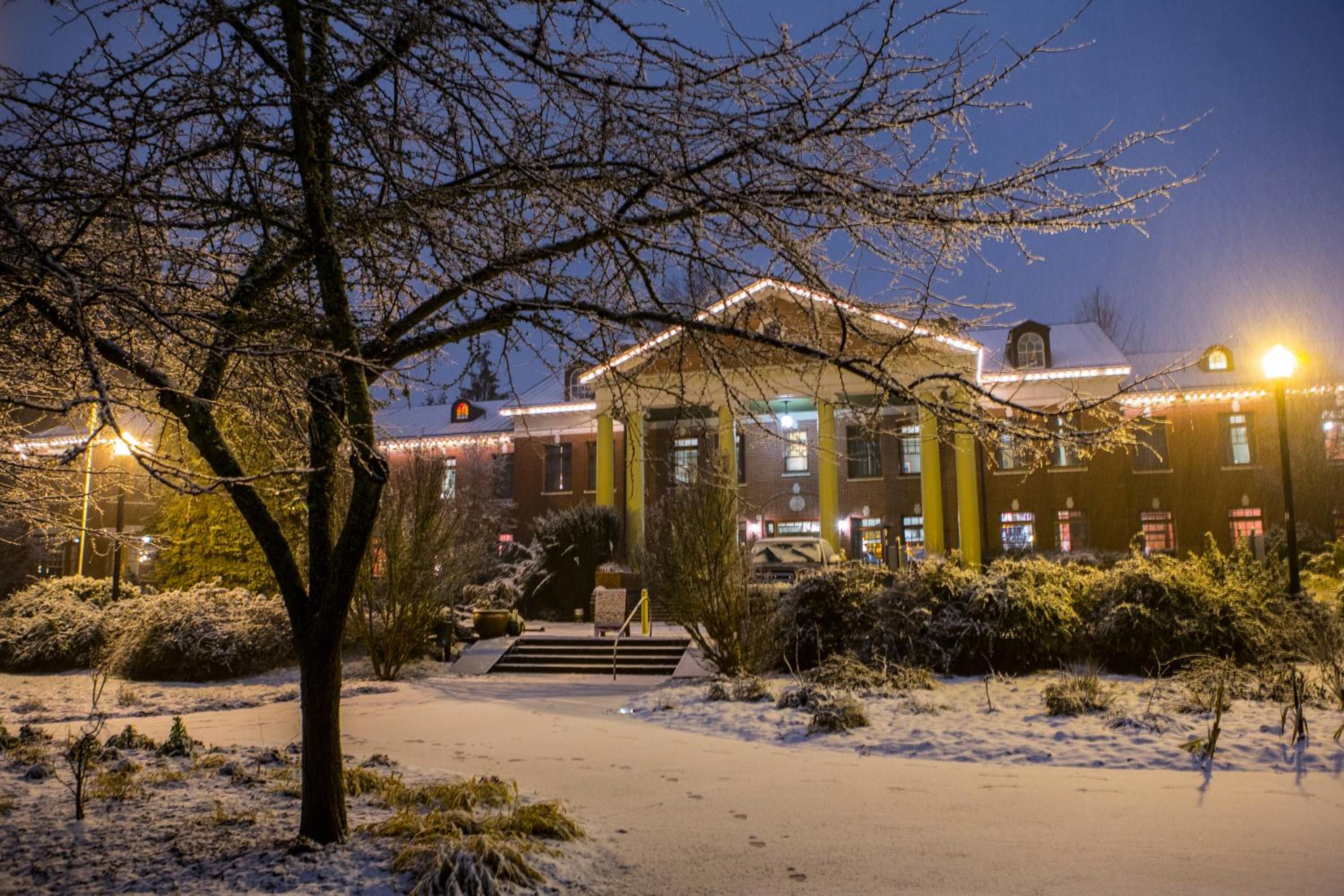 McMenamins Grand Lodge