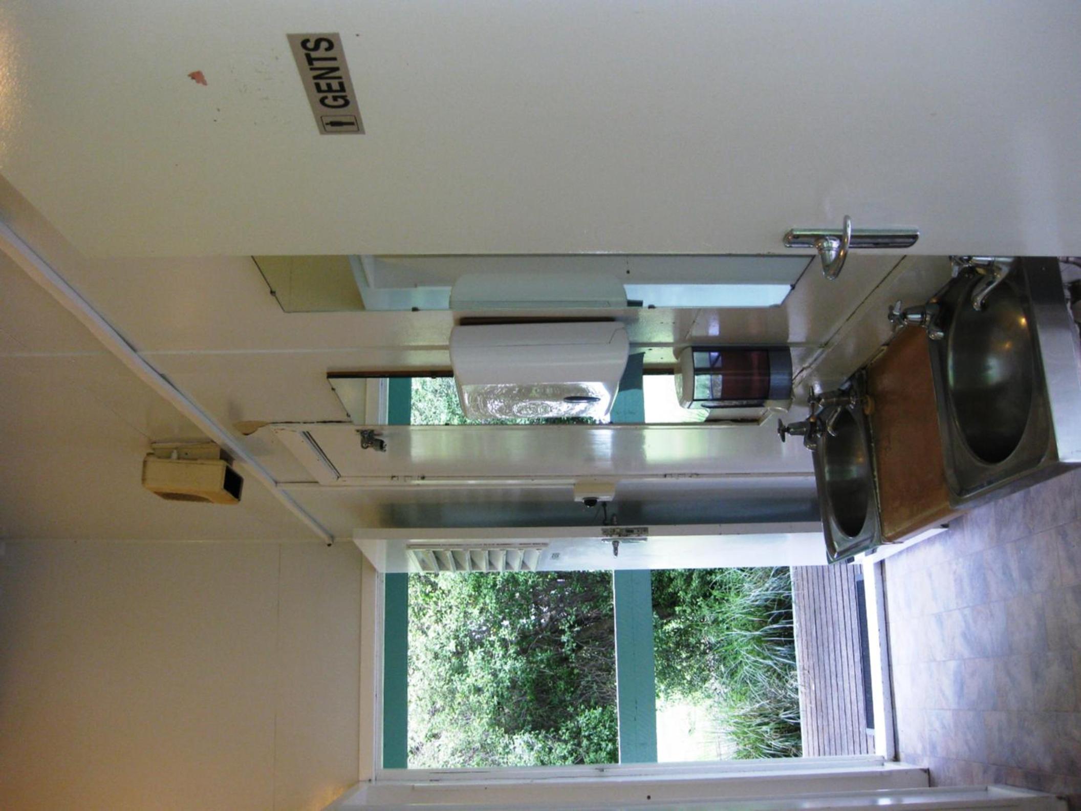 Alpine Holiday Apartments & Campground