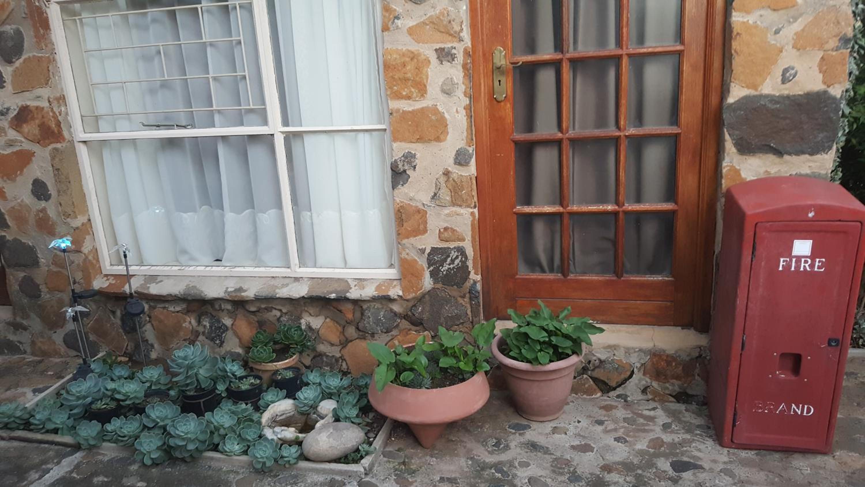 Gemsbok Cottage