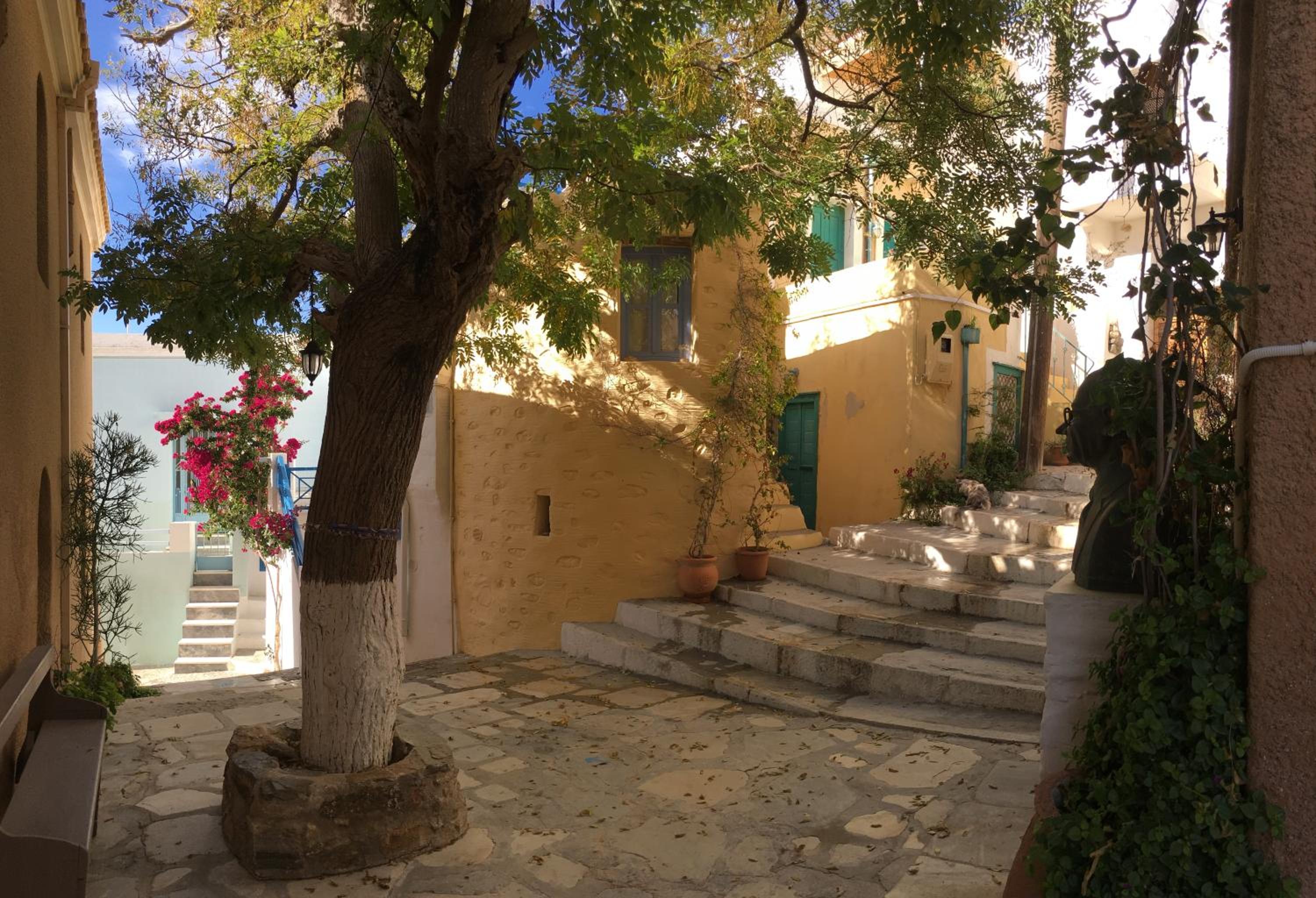 Traditional Medieval Stone house in "Ano Syros" view 4