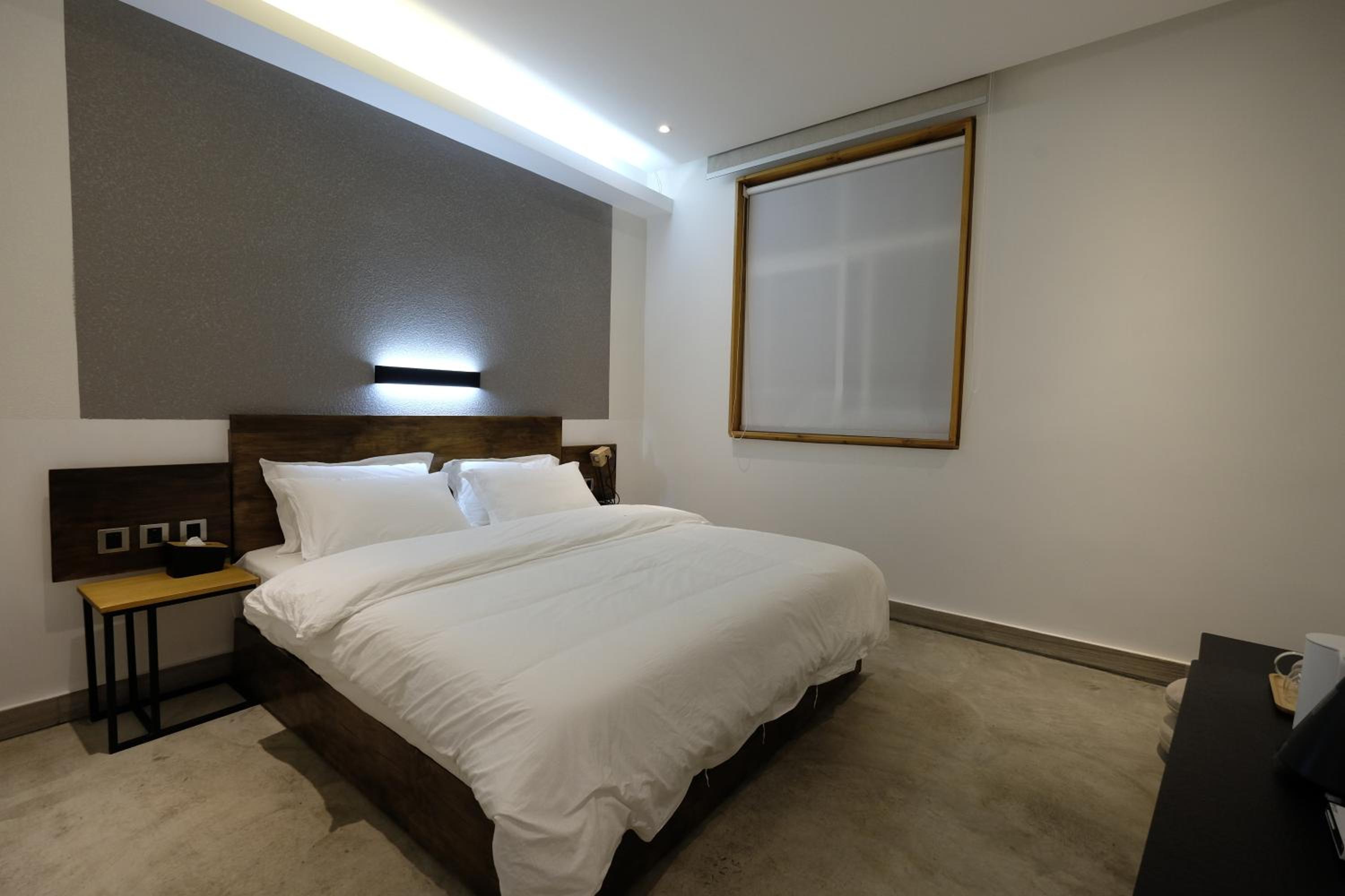 DaLi LOFT Travelling With Hostel