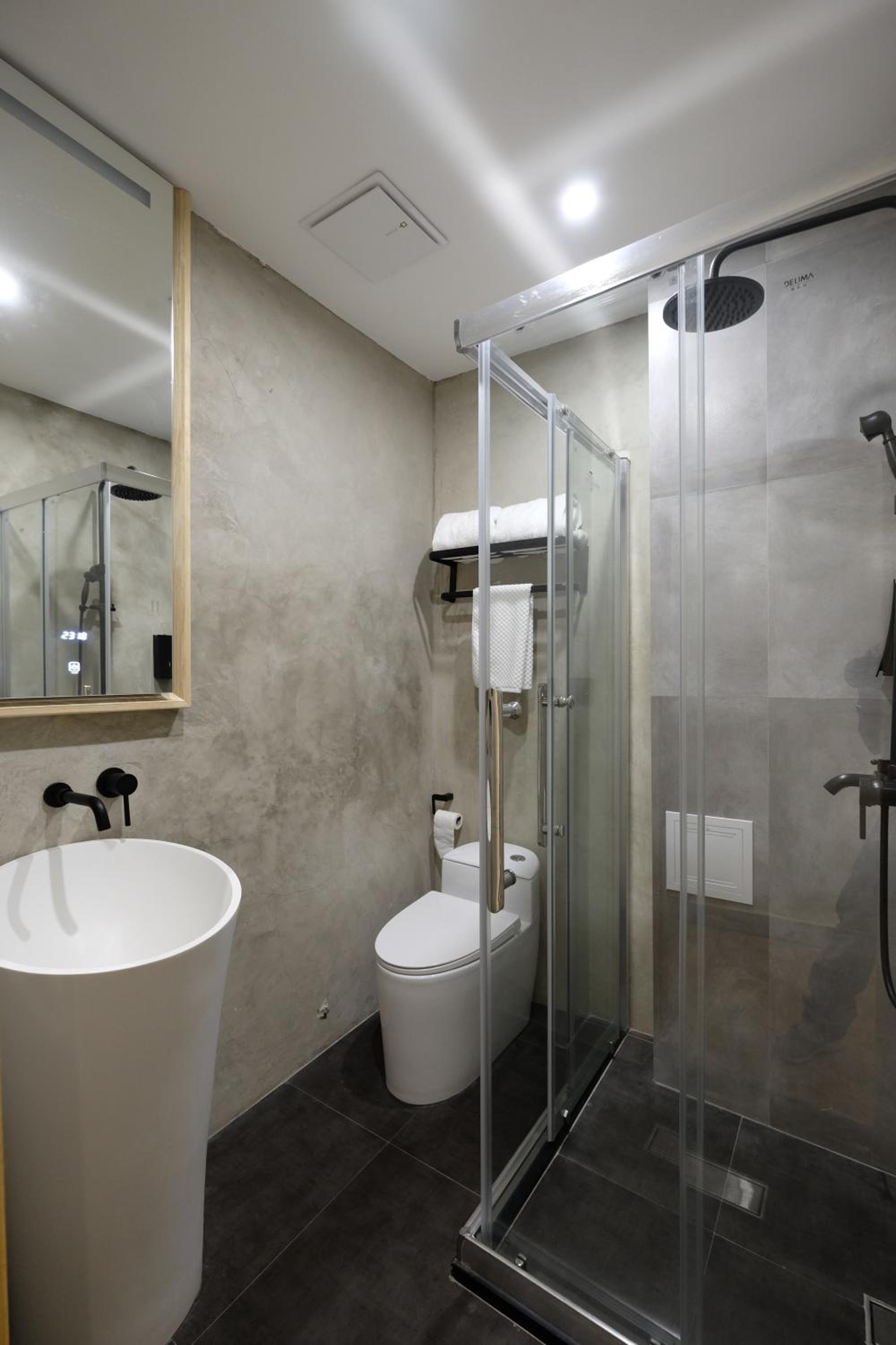 DaLi LOFT Travelling With Hostel