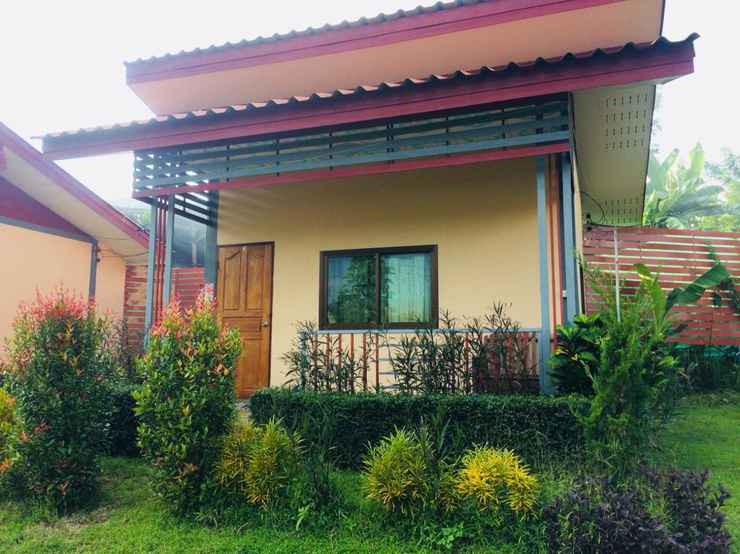 Phu Chaem House