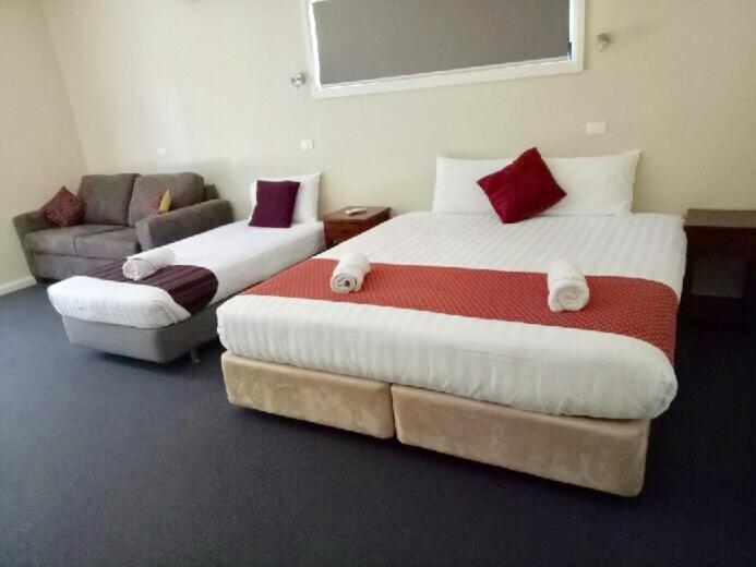 Hillview Farmstay