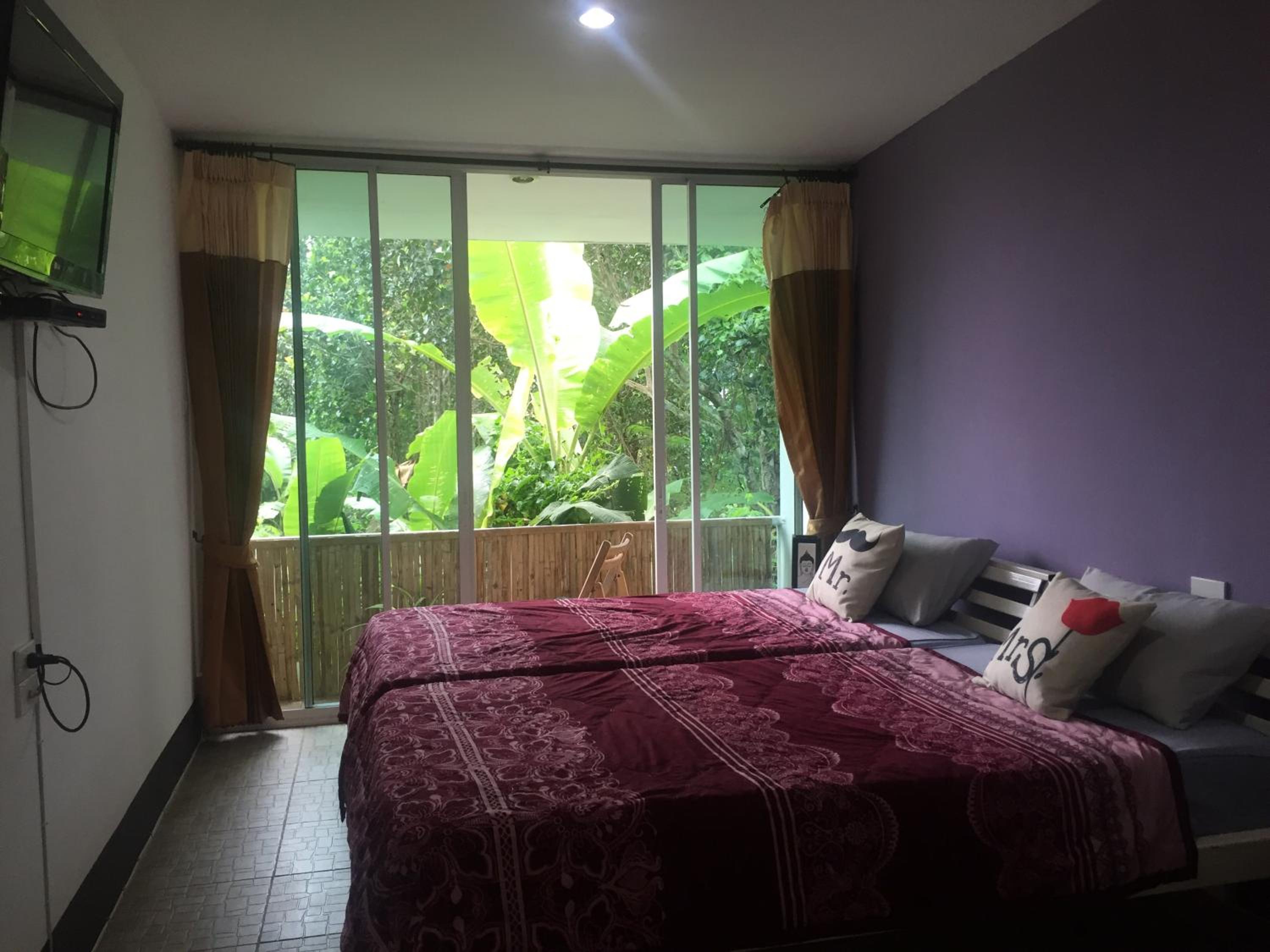 Pai Yard Guest House