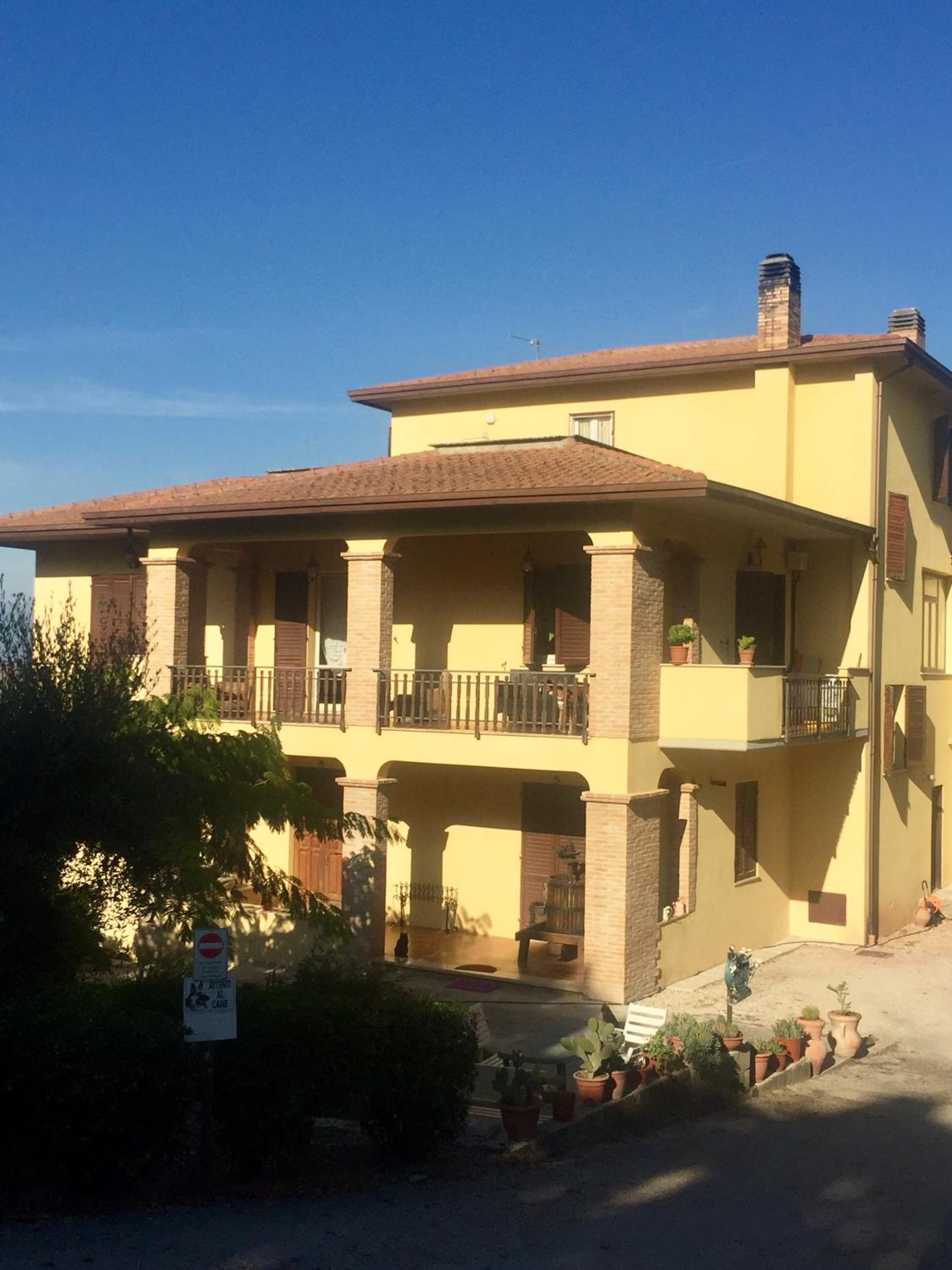 Il girasole view 3