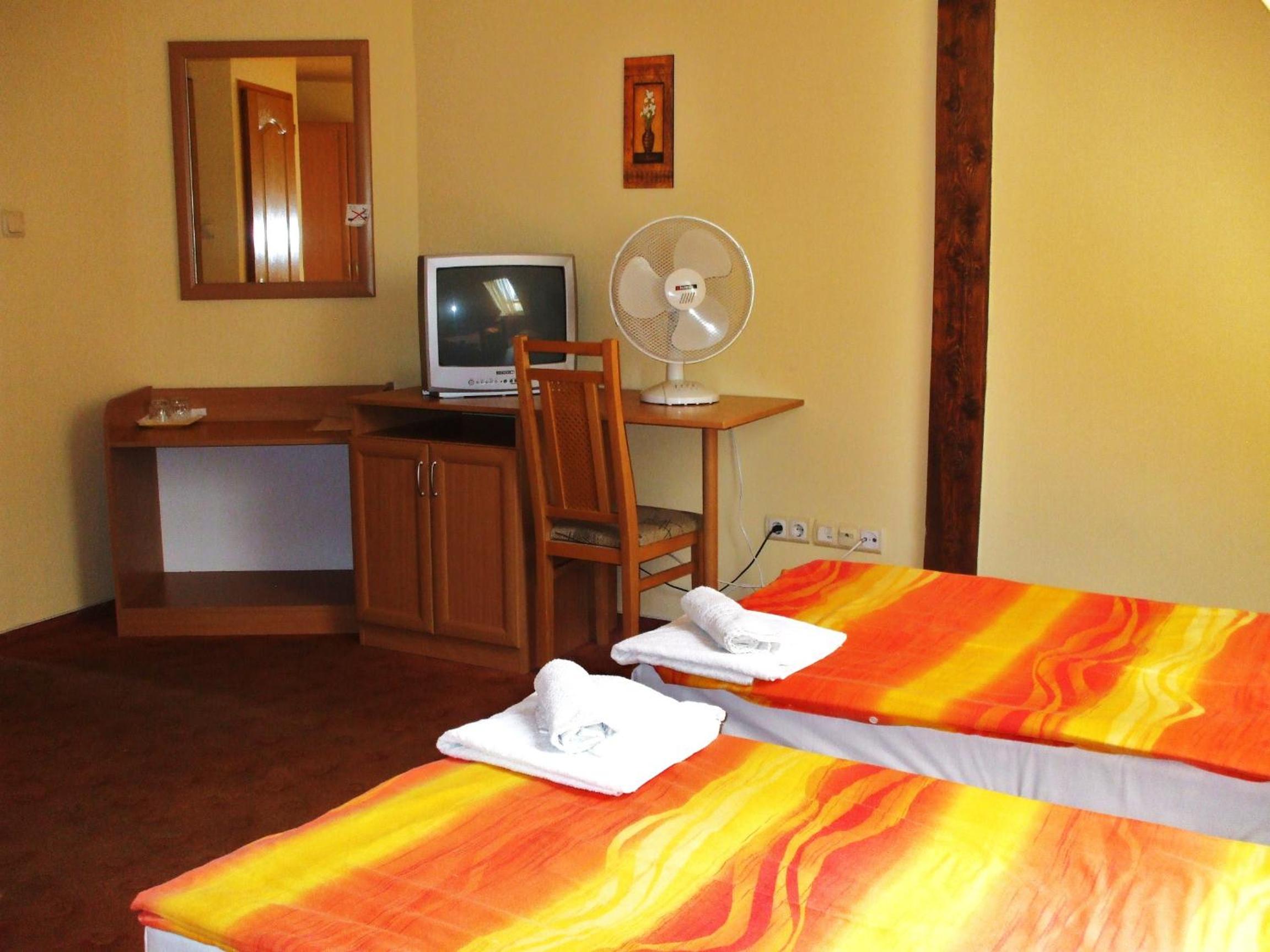 Photo 7
