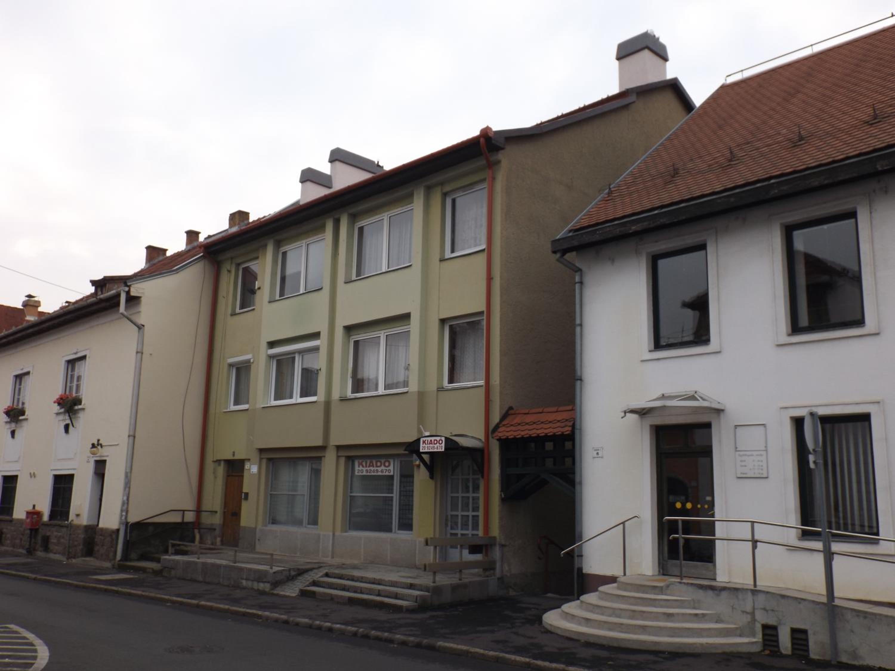 Photo 37
