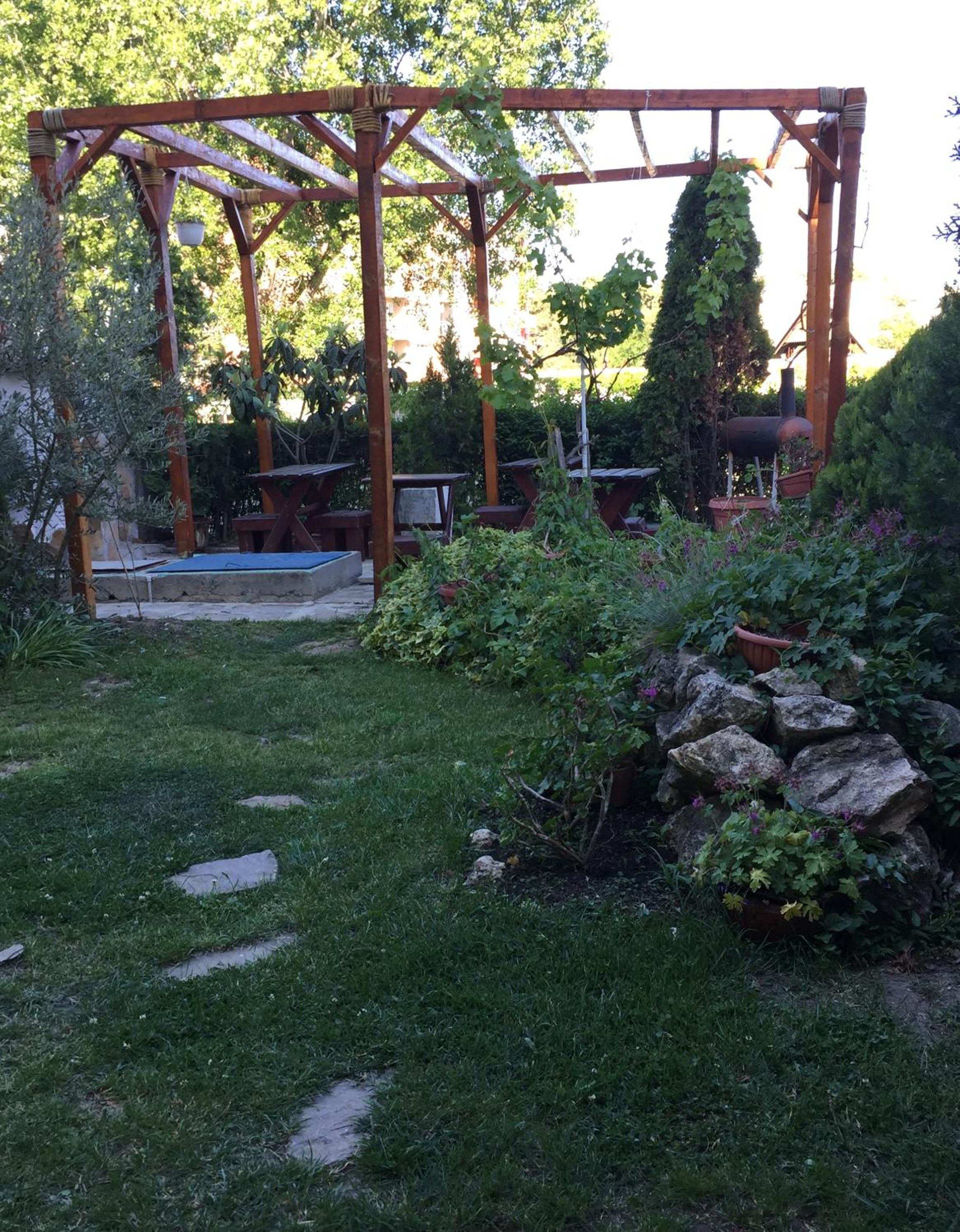Photo 48