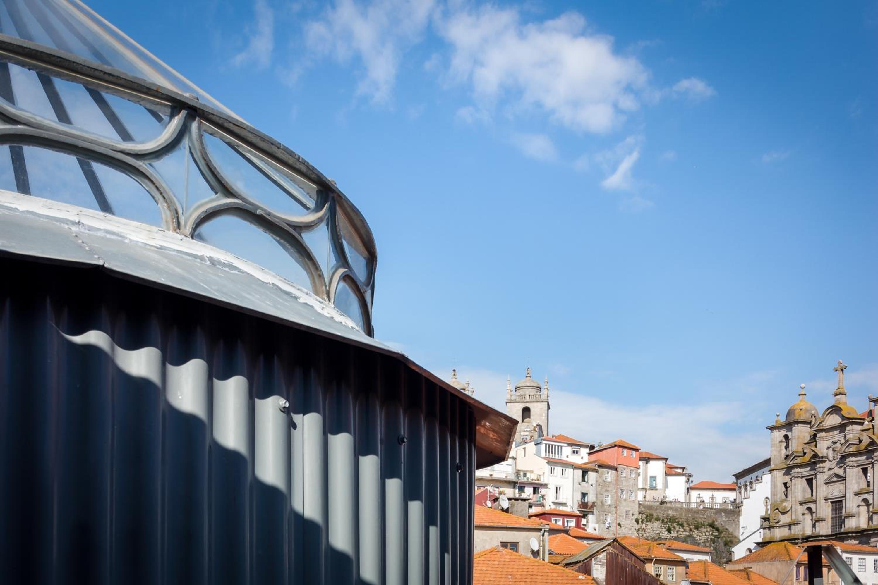 FAISAMA • Porto Apartments