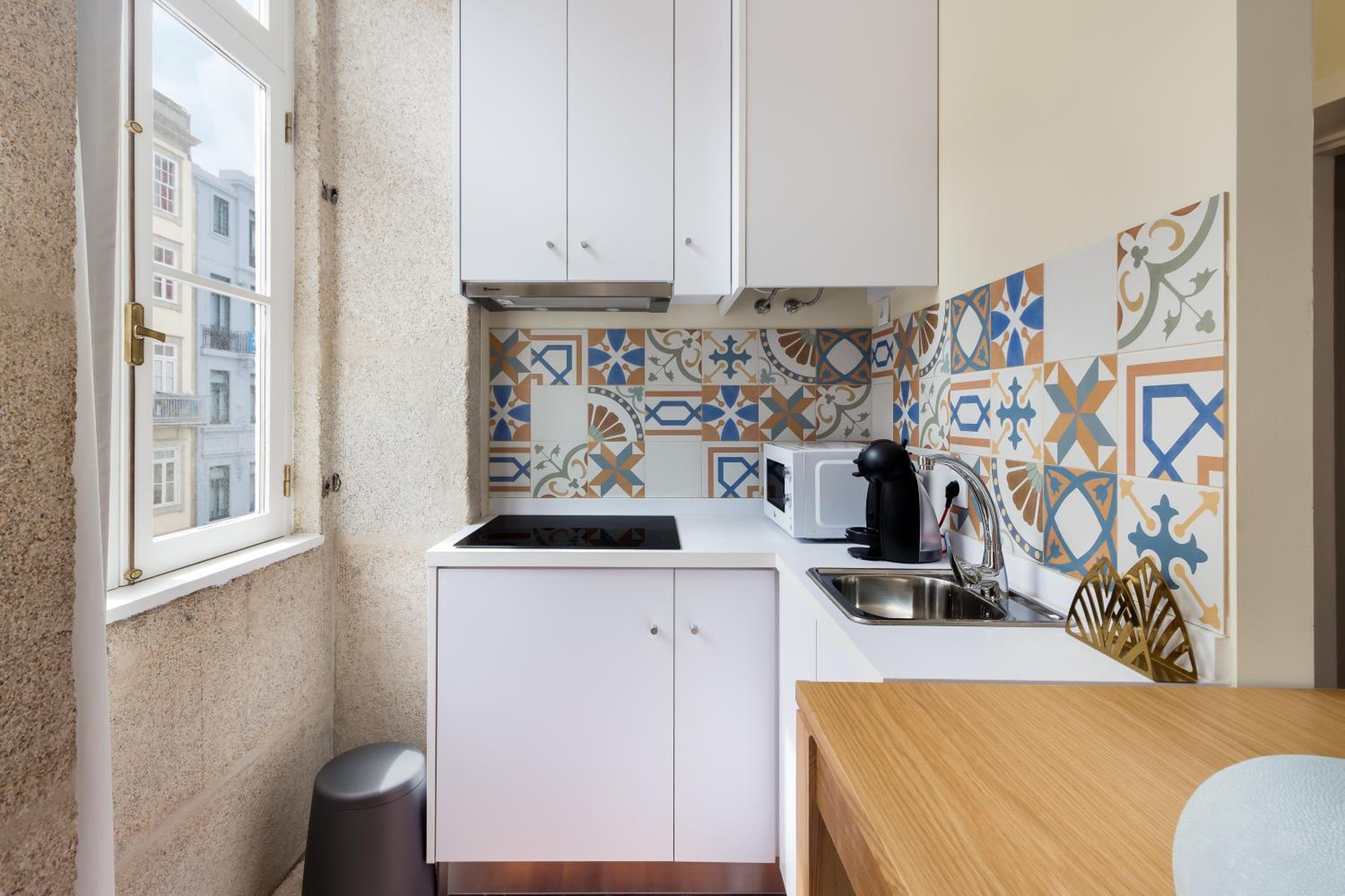 FAISAMA • Porto Apartments