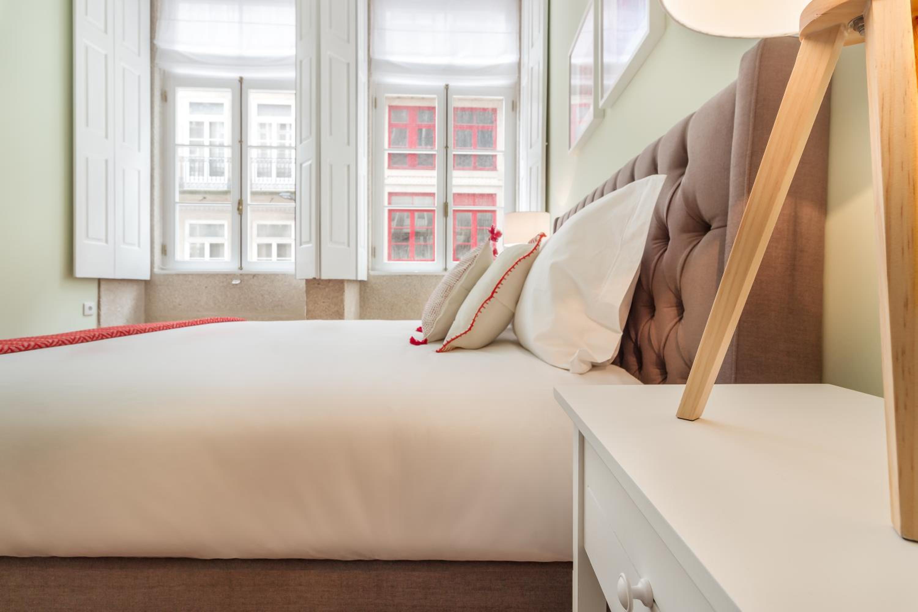 FAISAMA • Porto Apartments
