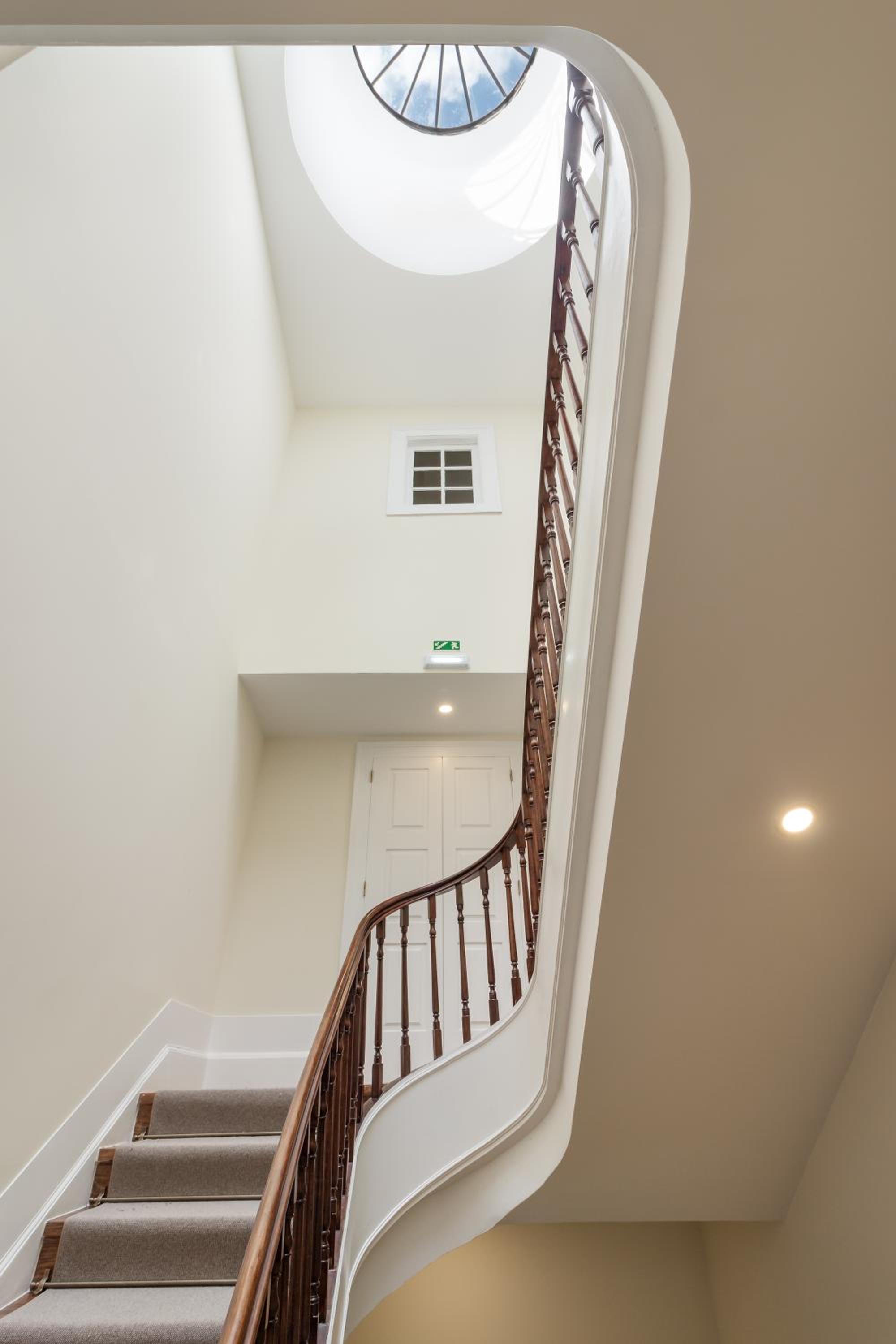 FAISAMA • Porto Apartments