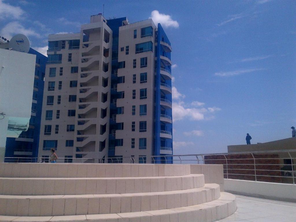 Hotel Arena Plaza Tonsupa - Image 1