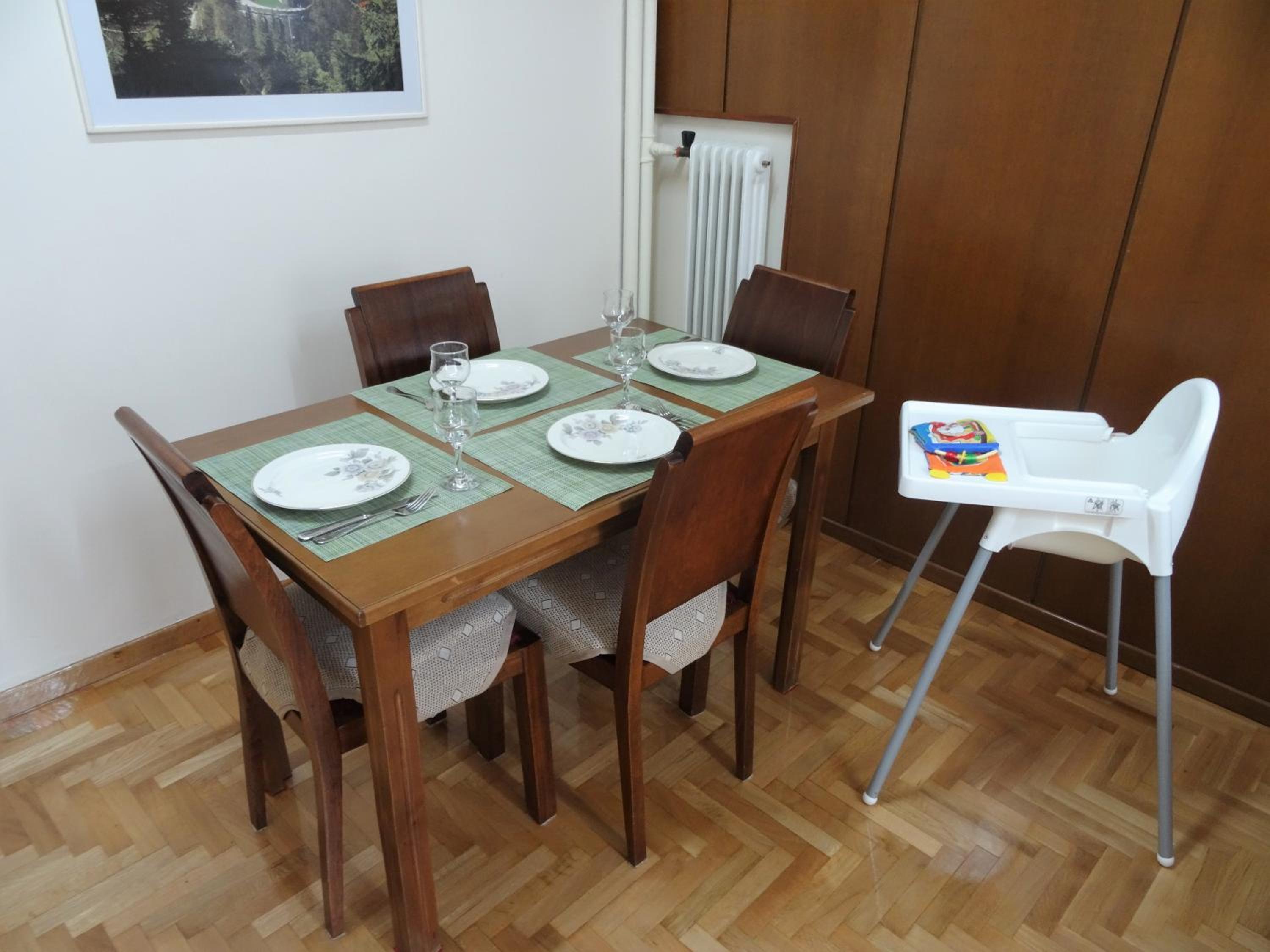 Syntagma-Ermou Apartment