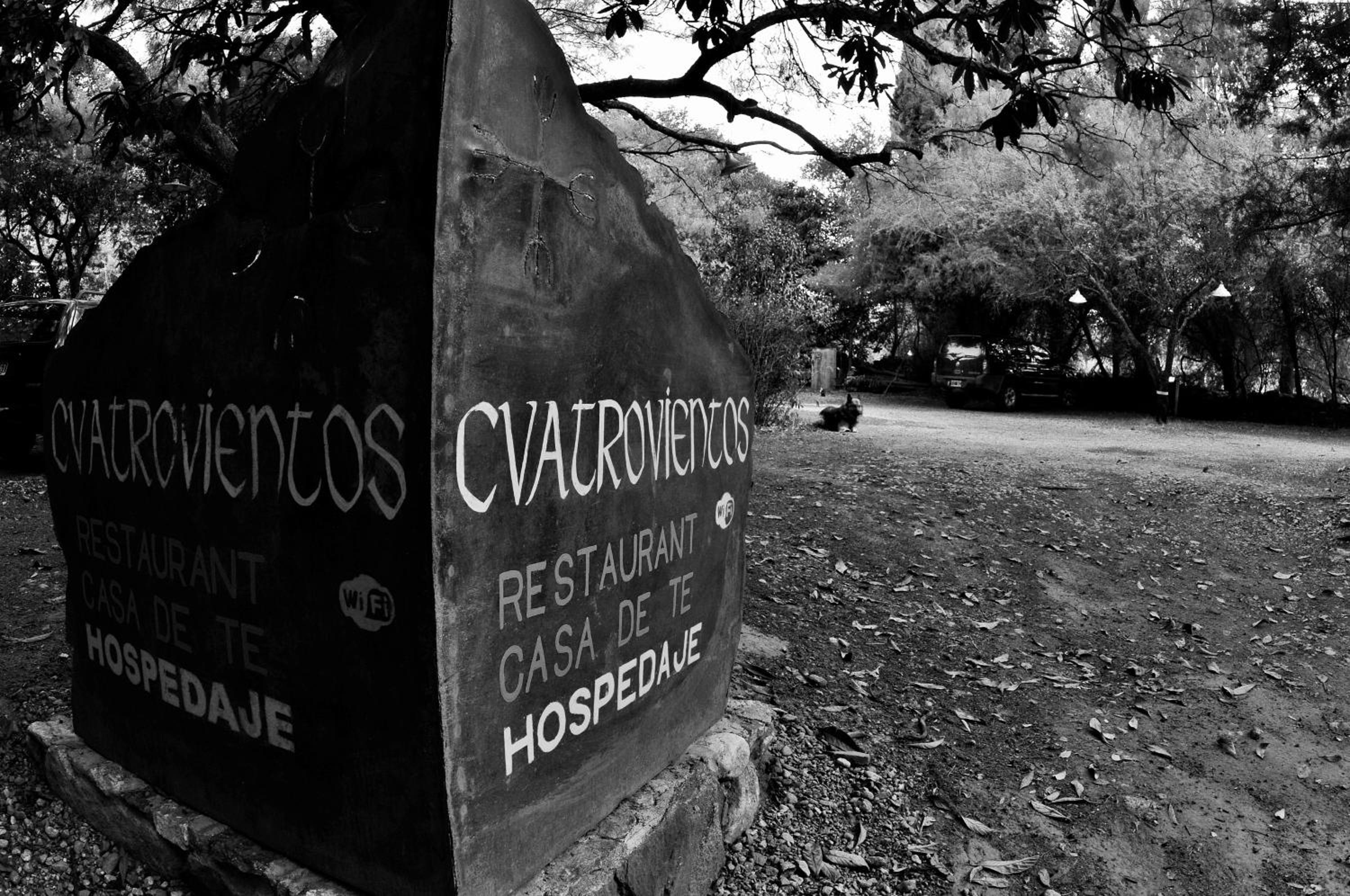Cuatrovientos Hostería