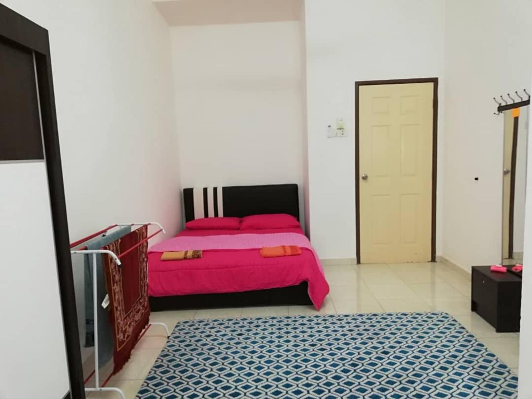 Faeyz Homestay Pertam Jaya photo 6