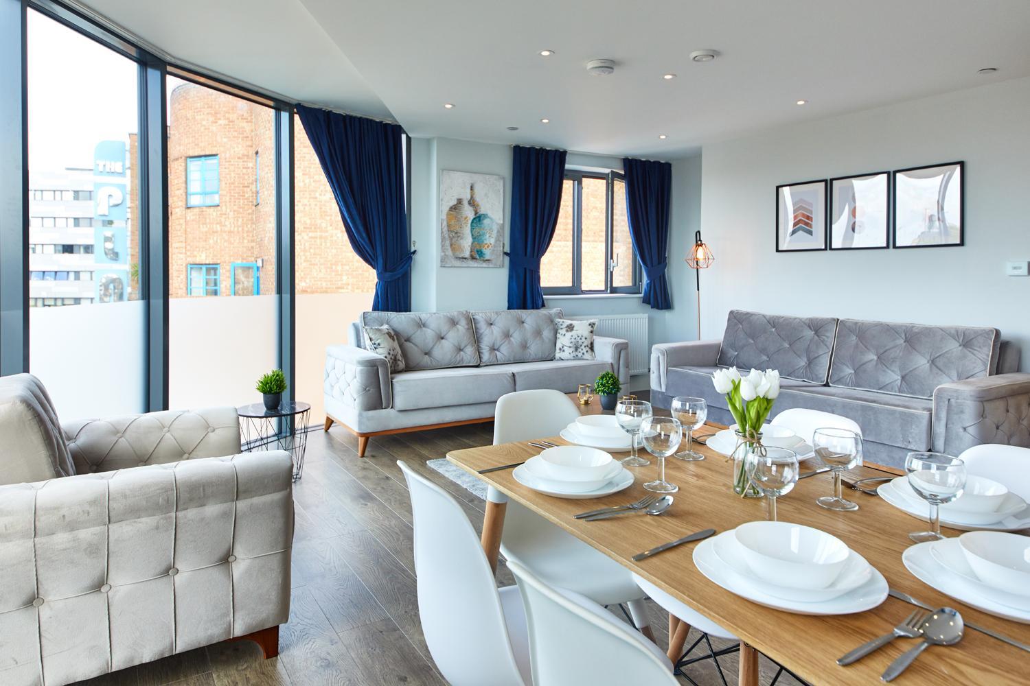 Elegant Plus Luxury Apartments