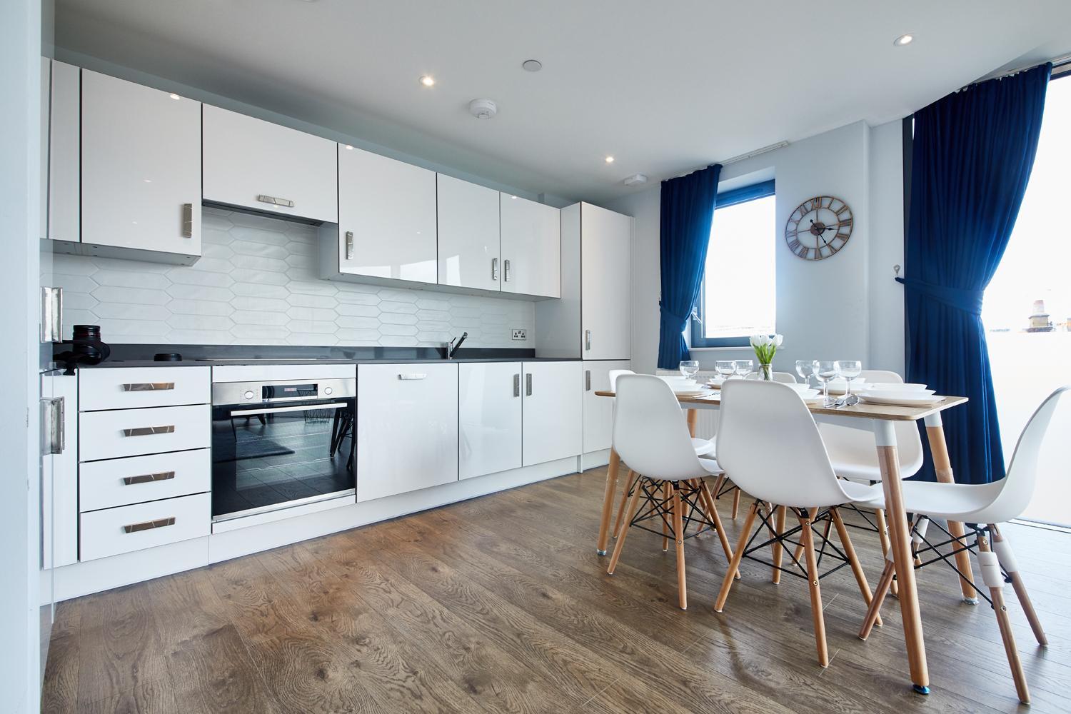 Elegant Plus Luxury Apartments