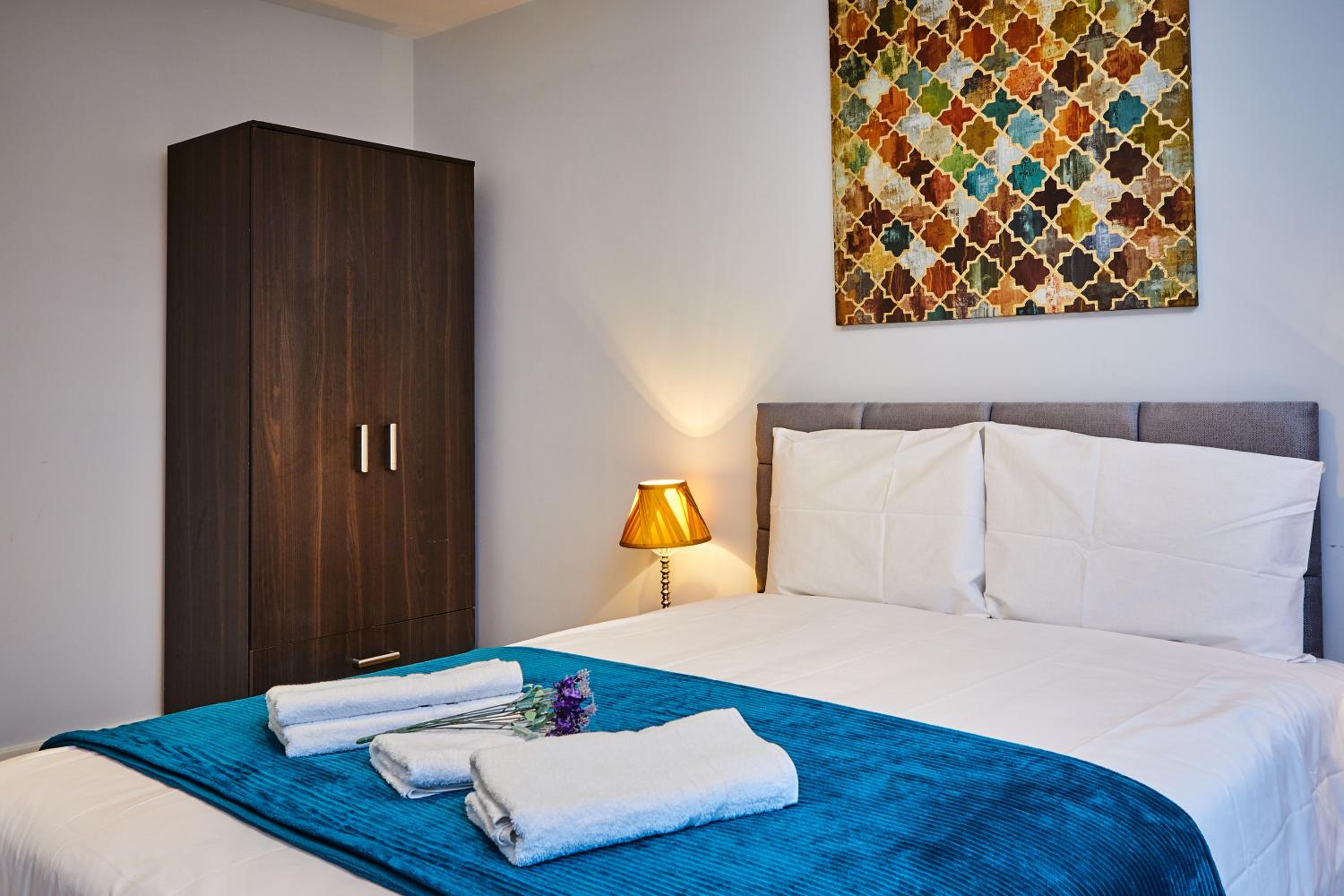 Elegant Plus Luxury Apartments