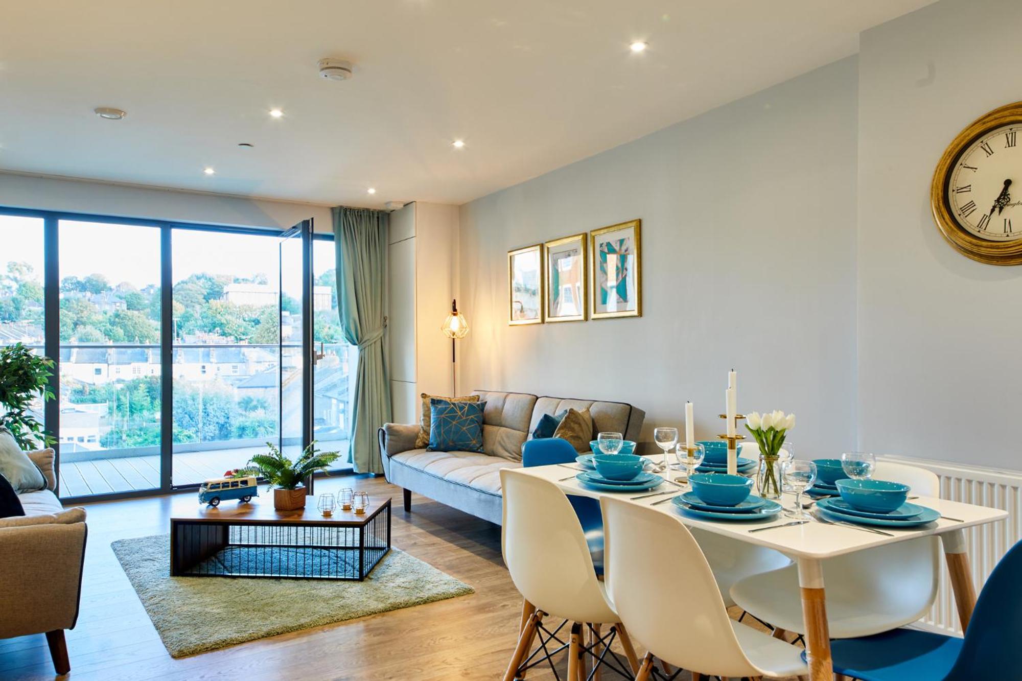 Elegant Plus Luxury Apartments