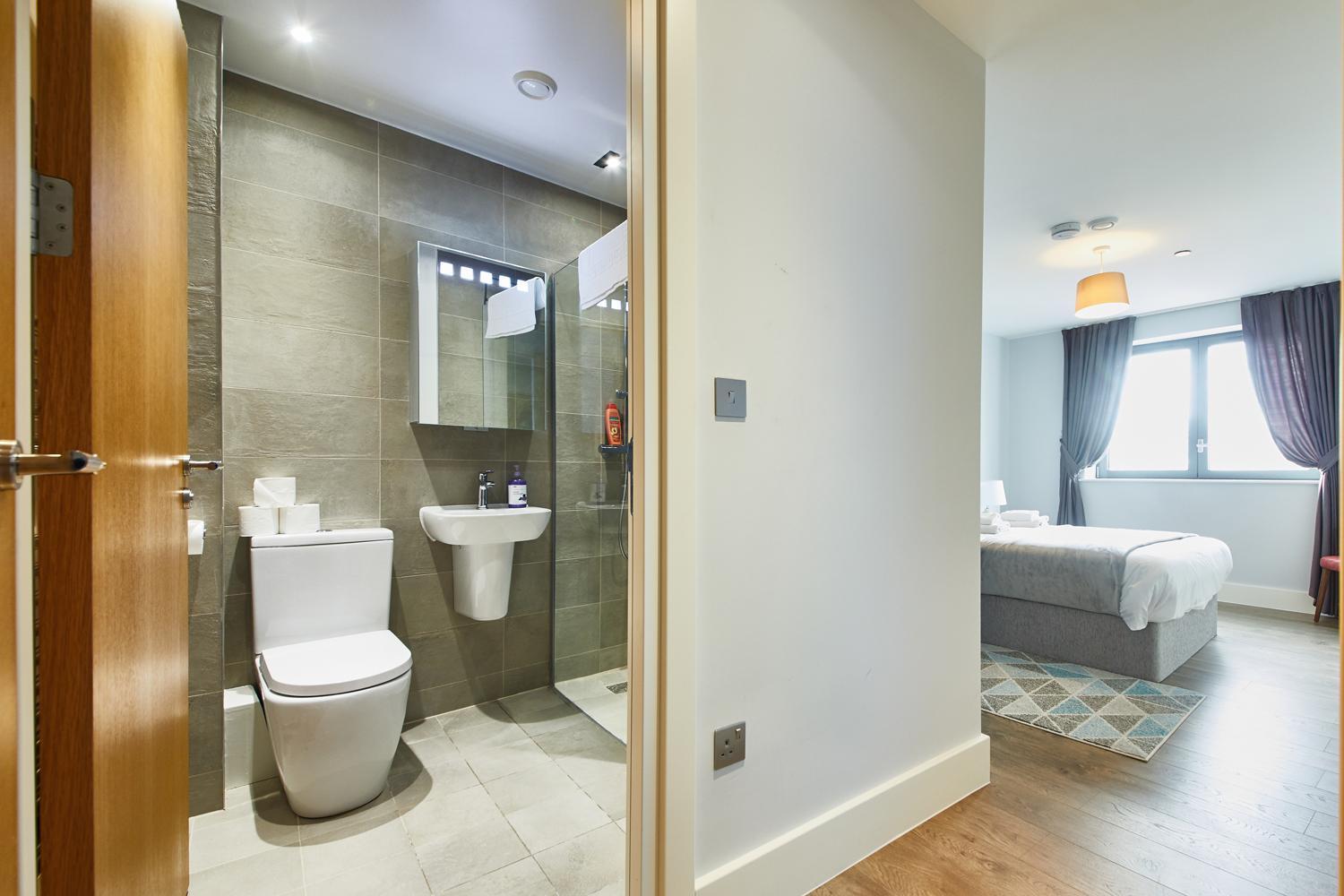 Elegant Plus Luxury Apartments