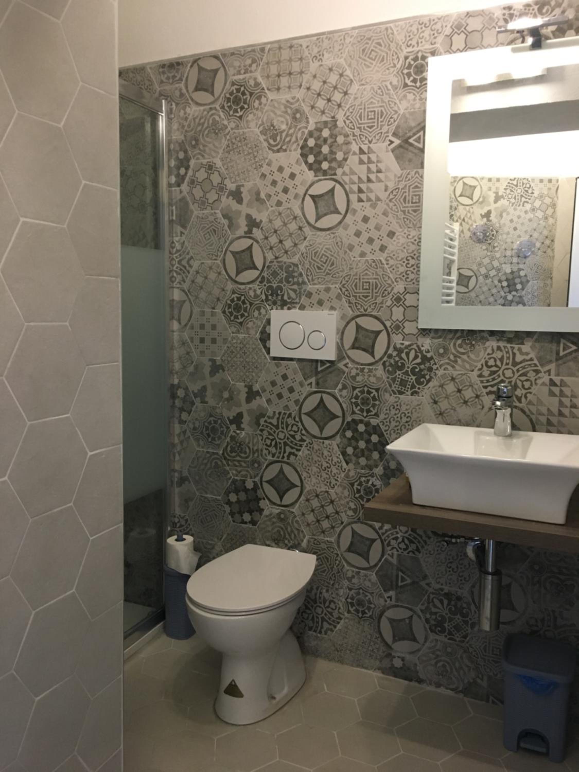 JULES PLACE en Lecco — bathroom