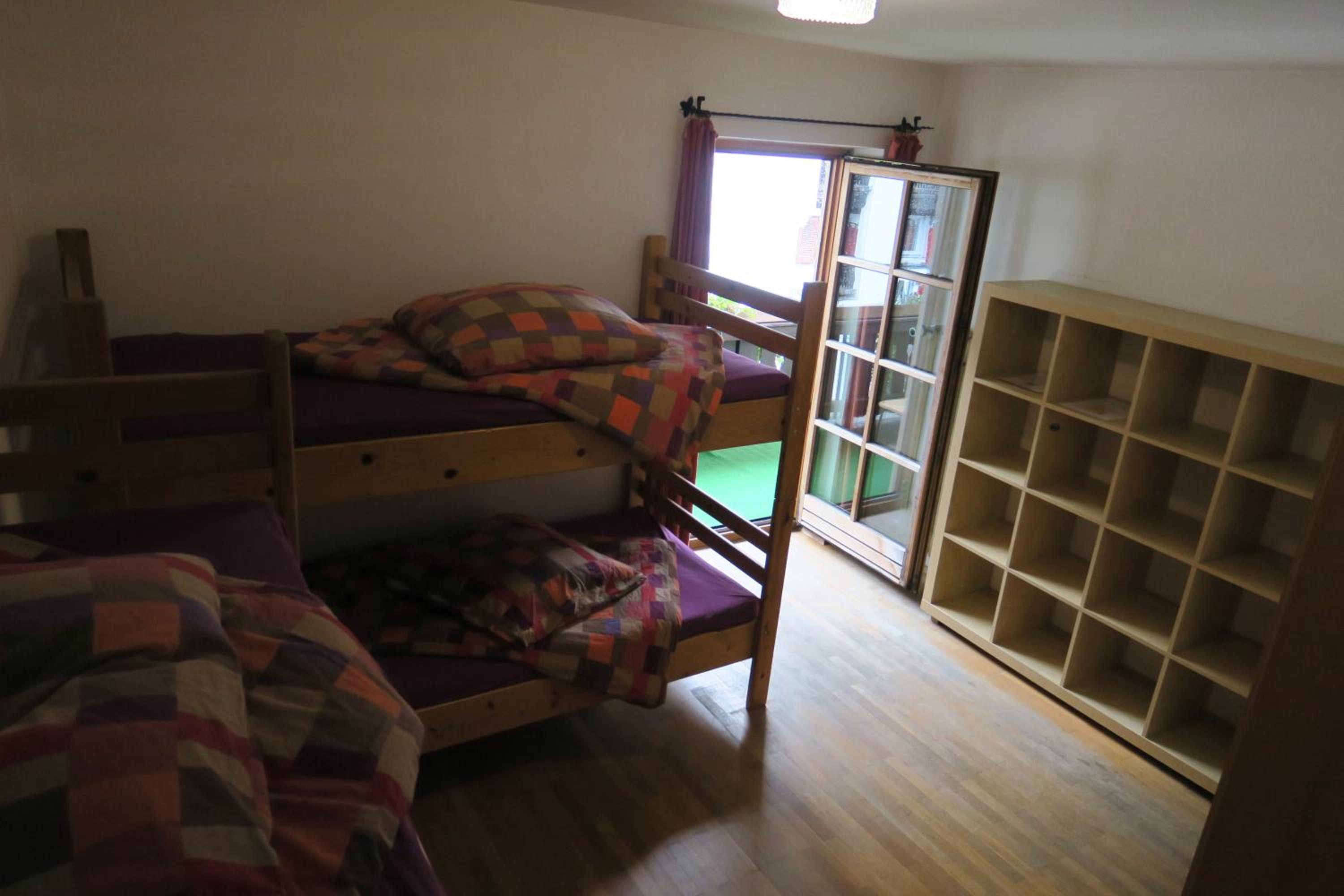 Photo 42