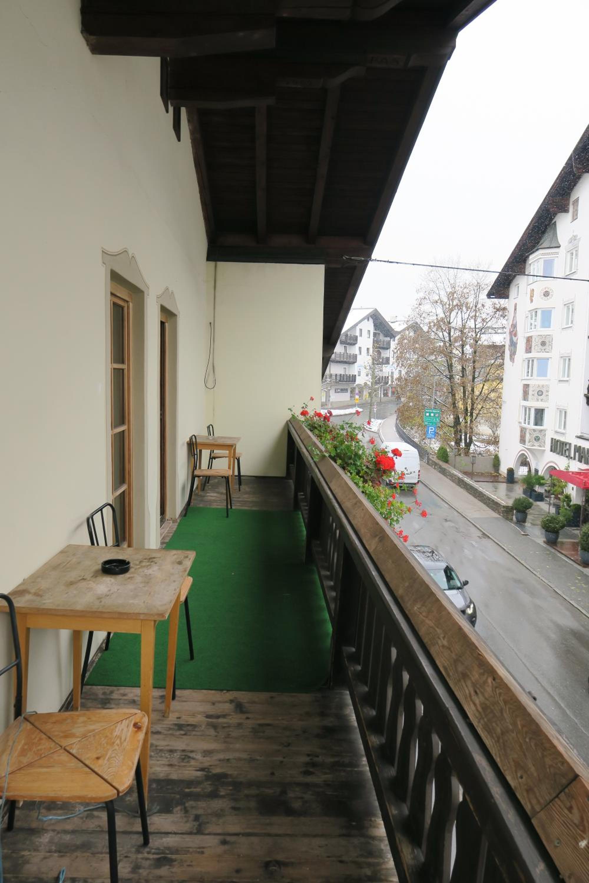 Photo 46