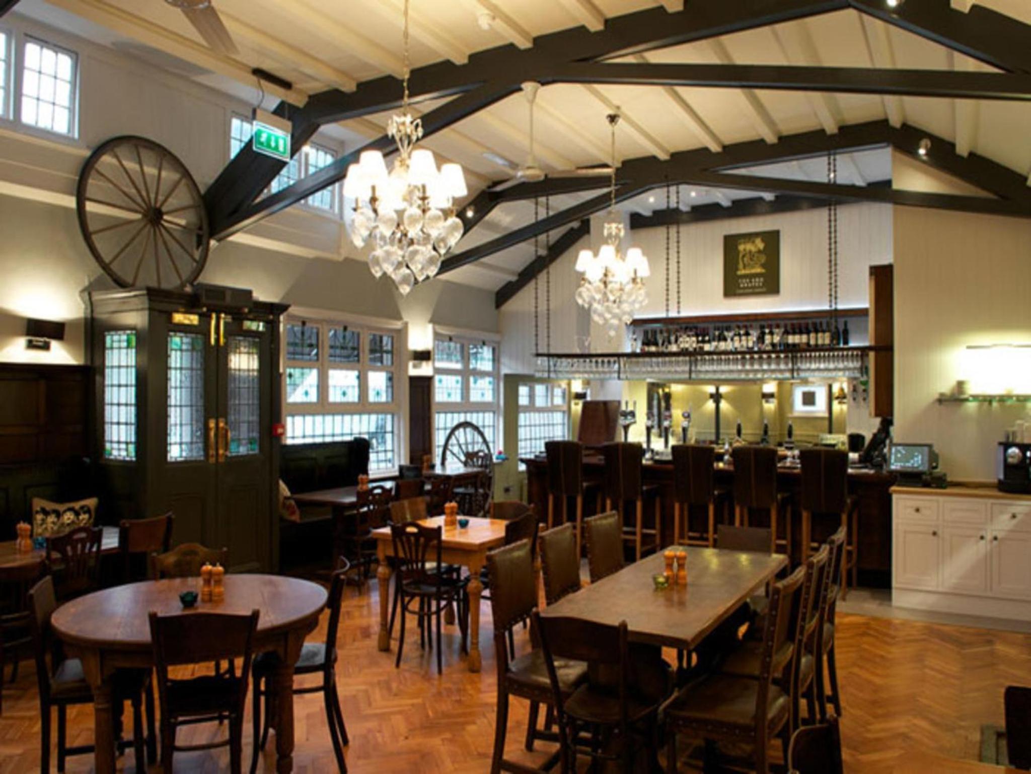 restaurant