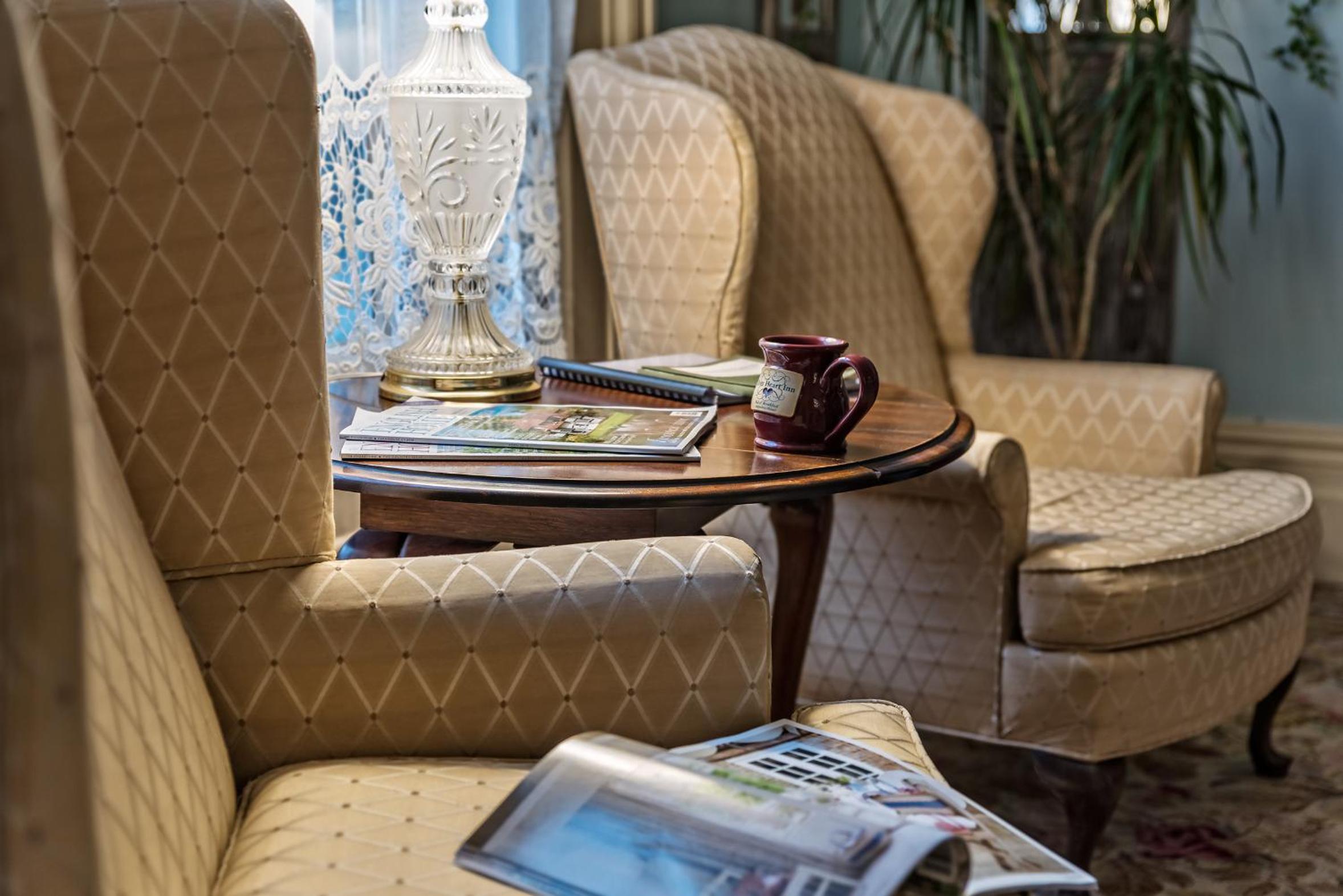 Silver Heart Inn & Cottages