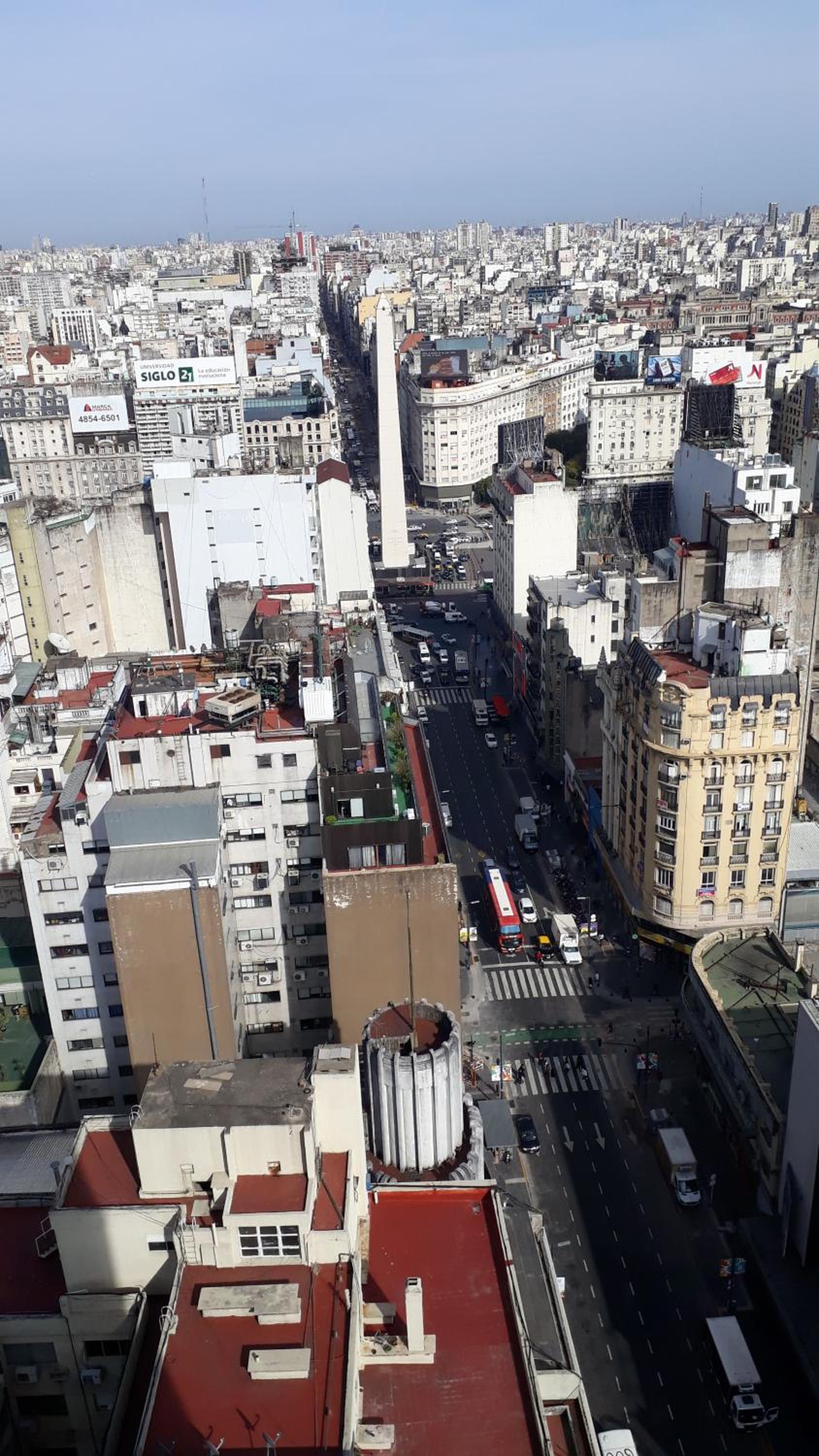 Tango Pop Junto al Obelisco en 820 Avenida Corrientes view 3