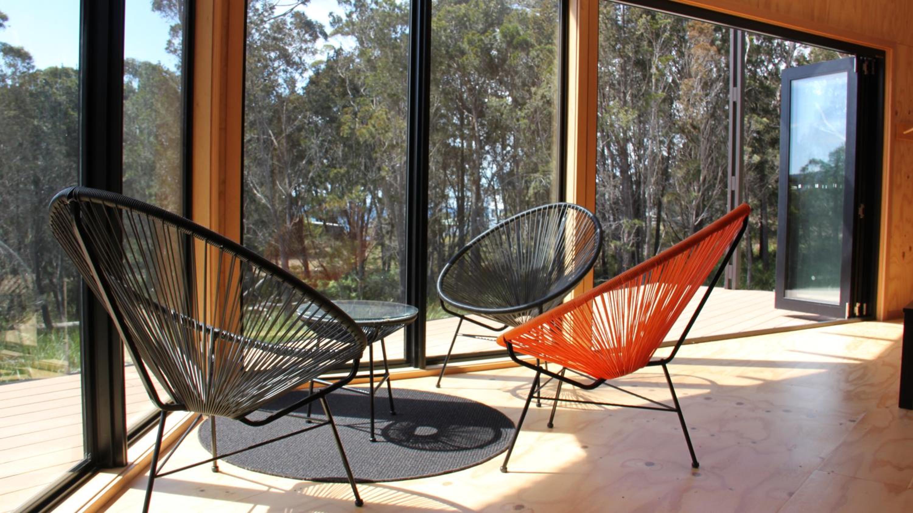 BAY OF FIRES ECO HUT off grid experience at Binalong Bay
